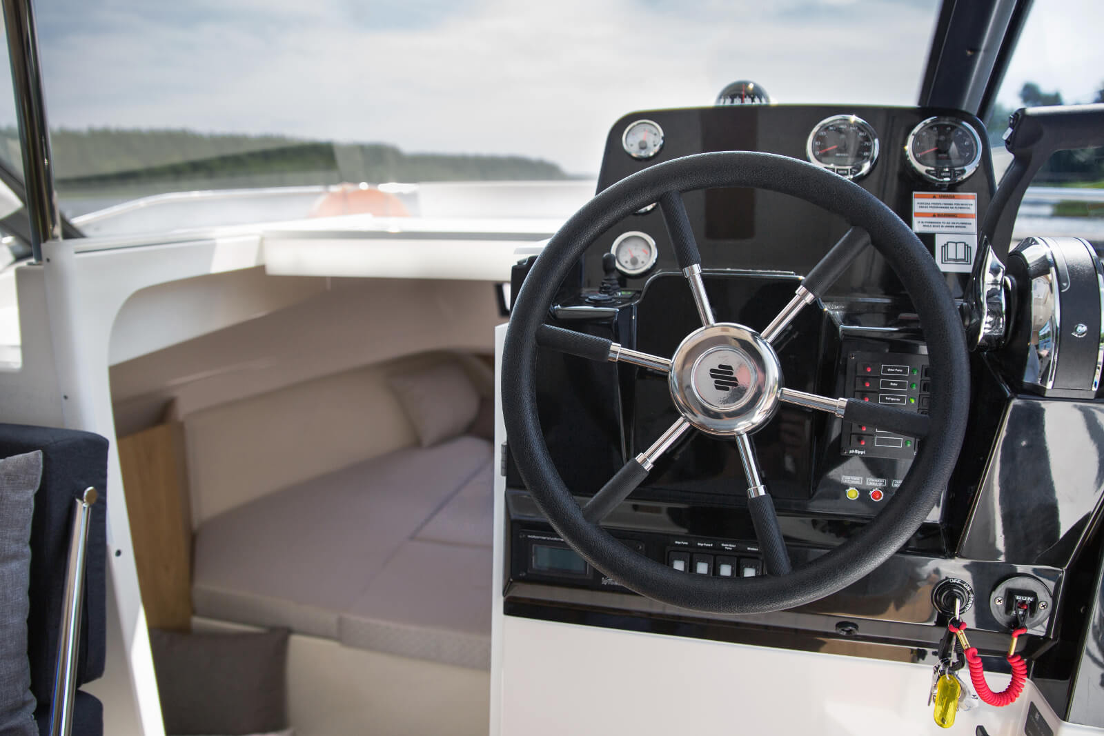 BaltYacht SunCamper 35, BaltYacht Sun Camper 35, SunCamper 35, Sun Camper 35, Balt SC35, Balt SC 35, Balt Хаусбот, HOUSEBOAT, водоизмещающее судно, плавучий дом