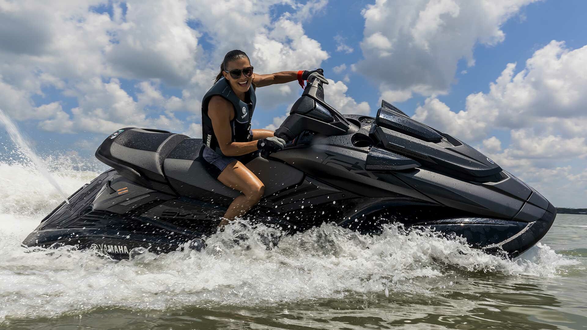 Гидроцикл Yamaha FX SVHO Yamaha FX SVHO, Водный мотоцикл Yamaha FX SVHO, гидроцикл Yamaha FX SVHO, Yamaha FX
