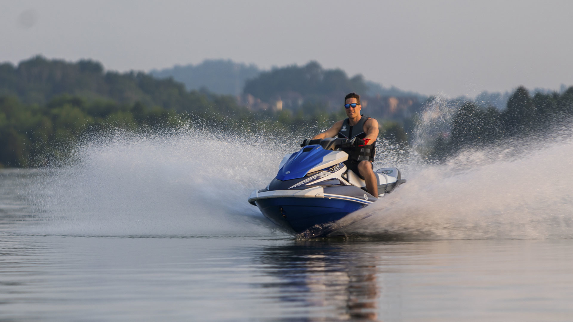 Гидроцикл Yamaha VX Cruiser High Output Yamaha VX Cruiser HO, Yamaha VX Cruiser High Output, Водный мотоцикл Yamaha VX Cruiser High Output, гидроцикл Yamaha VX Cruiser High Output