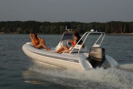 Надувная лодка с жестким дном GRAND Golden Line G480LF, Надувная лодка GRAND Golden Line G480LF, GRAND Golden Line G480LF, GRAND G480LF, Надувная лодка GRAND, Надувная лодка ГРАНД, Надувная лодка с жестким дном, RIB, Rigid Inflatable Boats
