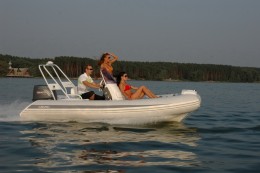 Надувная лодка с жестким дном GRAND Golden Line G480LF, Надувная лодка GRAND Golden Line G480LF, GRAND Golden Line G480LF, GRAND G480LF, Надувная лодка GRAND, Надувная лодка ГРАНД, Надувная лодка с жестким дном, RIB, Rigid Inflatable Boats