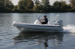 Надувная лодка с жестким дном GRAND Golden Line G480LF, Надувная лодка GRAND Golden Line G480LF, GRAND Golden Line G480LF, GRAND G480LF, Надувная лодка GRAND, Надувная лодка ГРАНД, Надувная лодка с жестким дном, RIB, Rigid Inflatable Boats