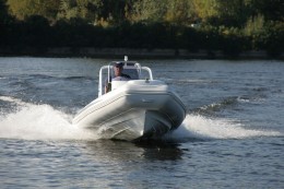 Надувная лодка с жестким дном GRAND Golden Line G480LF, Надувная лодка GRAND Golden Line G480LF, GRAND Golden Line G480LF, GRAND G480LF, Надувная лодка GRAND, Надувная лодка ГРАНД, Надувная лодка с жестким дном, RIB, Rigid Inflatable Boats