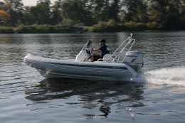 Надувная лодка с жестким дном GRAND Golden Line G480LF, Надувная лодка GRAND Golden Line G480LF, GRAND Golden Line G480LF, GRAND G480LF, Надувная лодка GRAND, Надувная лодка ГРАНД, Надувная лодка с жестким дном, RIB, Rigid Inflatable Boats