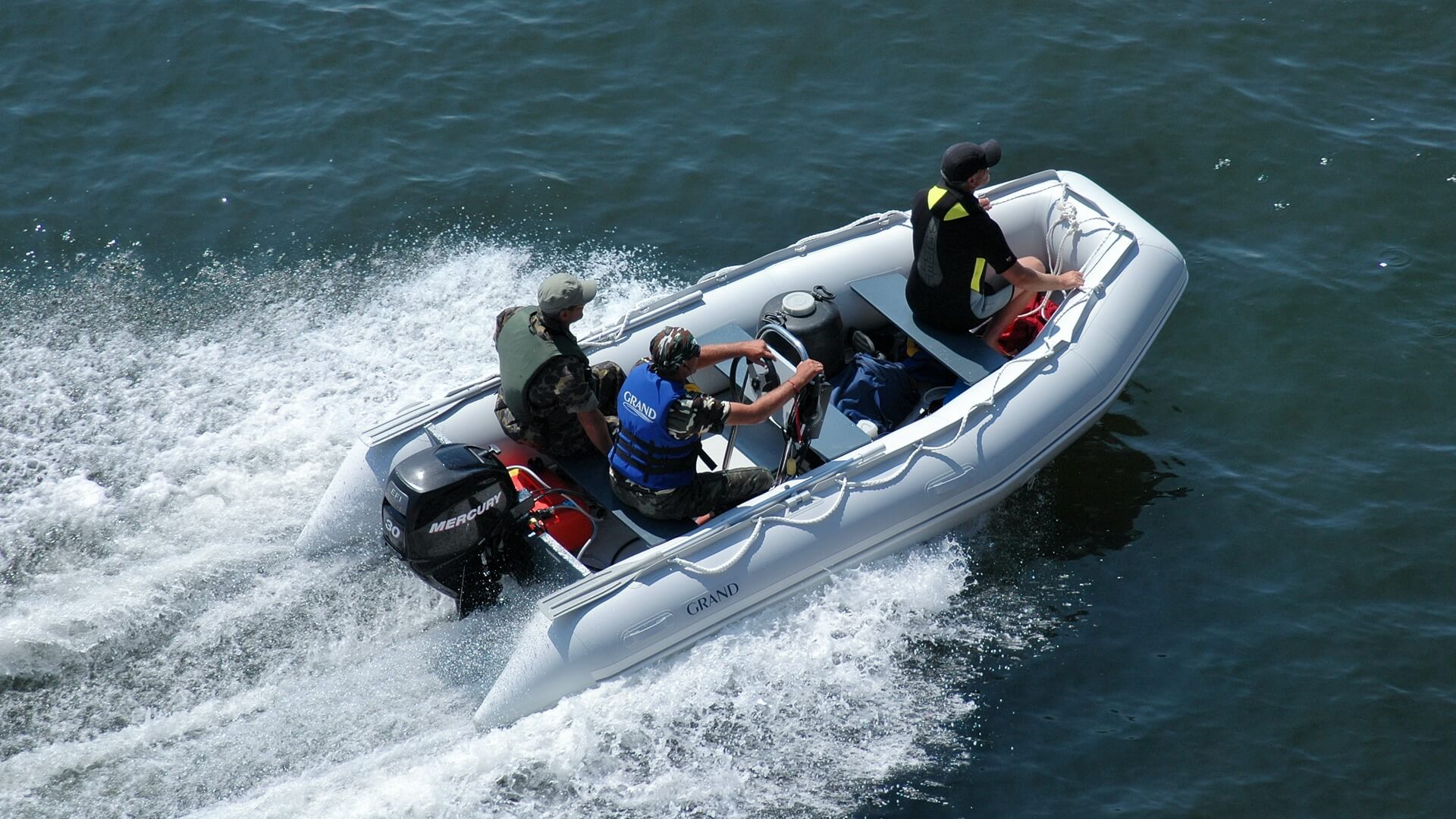 Надувная лодка GRAND RANGER R380 с рулевой стойкой CS-02 Складная надувная лодка с настилом GRAND Ranger R380, Надувная лодка GRAND Ranger R380, GRAND Ranger R380, GRAND R380, Надувная лодка GRAND, Надувная лодка ГРАНД, Разборная надувная лодка с настилом, Разборная надувная лодка, Fordable Boats