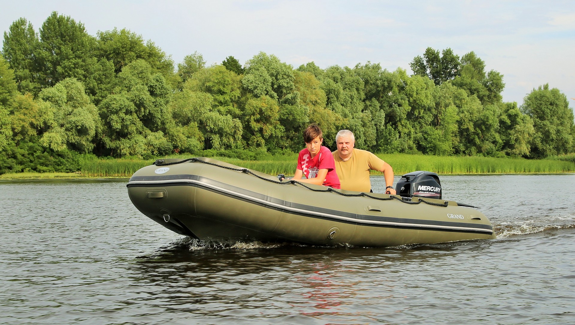 GRAND RANGER R420 - Разборная надувная лодка Складная надувная лодка с настилом GRAND Ranger R420, Надувная лодка GRAND Ranger R420, GRAND Ranger R420, GRAND R420, Надувная лодка GRAND, Надувная лодка ГРАНД, Разборная надувная лодка с настилом, Разборная надувная лодка, Fordable Boats