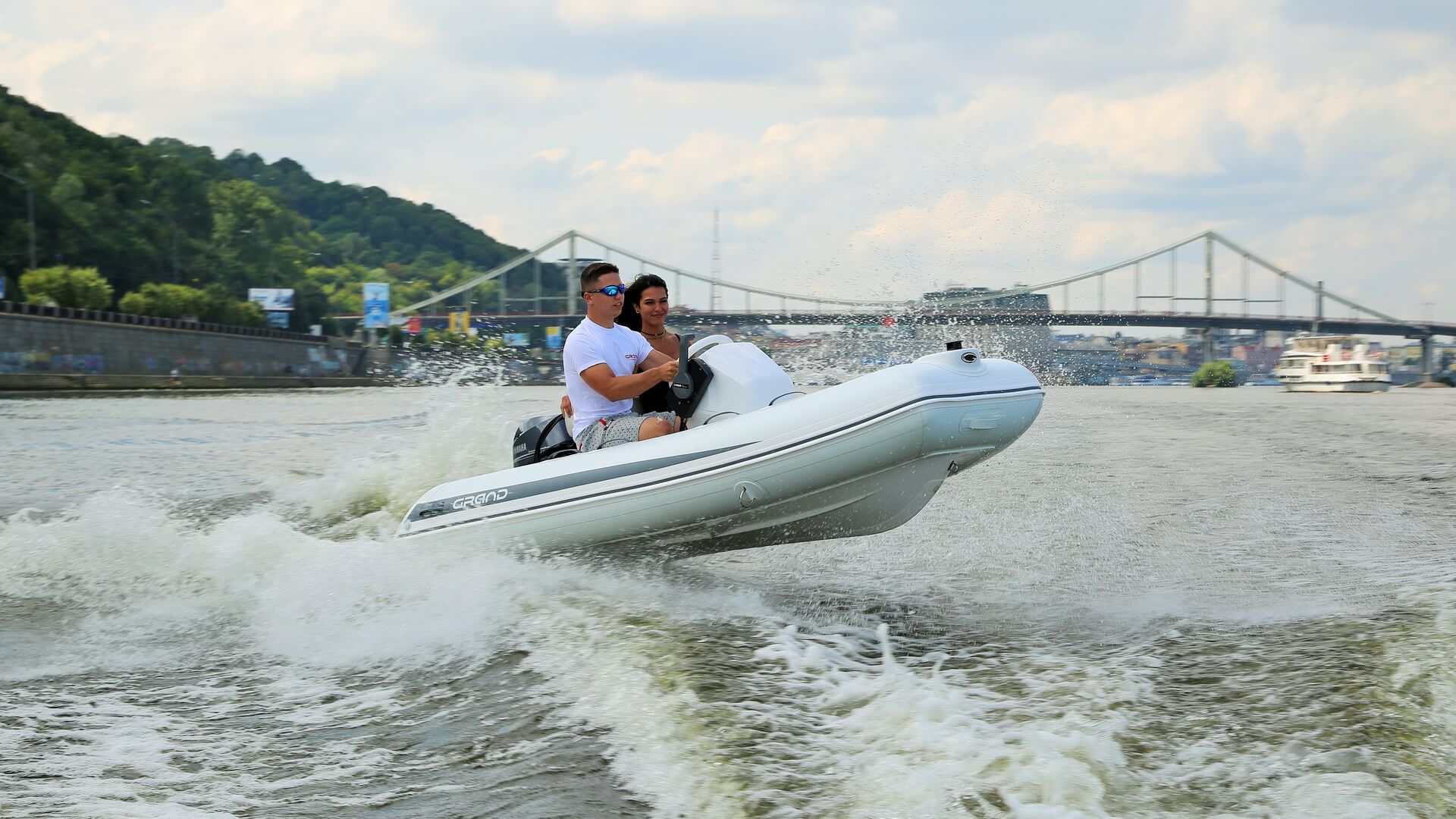 GRAND Silver Line S300LF - Надувная лодка с жестким дном Надувная лодка с жестким дном GRAND Silver Line S300L, Надувная лодка GRAND Silver Line S300L, GRAND Silver Line S300L, GRAND Silver Line S300LF, GRAND S300L, GRAND S300LF, GRAND S300, Надувная лодка GRAND, Надувная лодка ГРАНД, Надувная лодка с жестким дном, RIB, Rigid Inflatable Boats