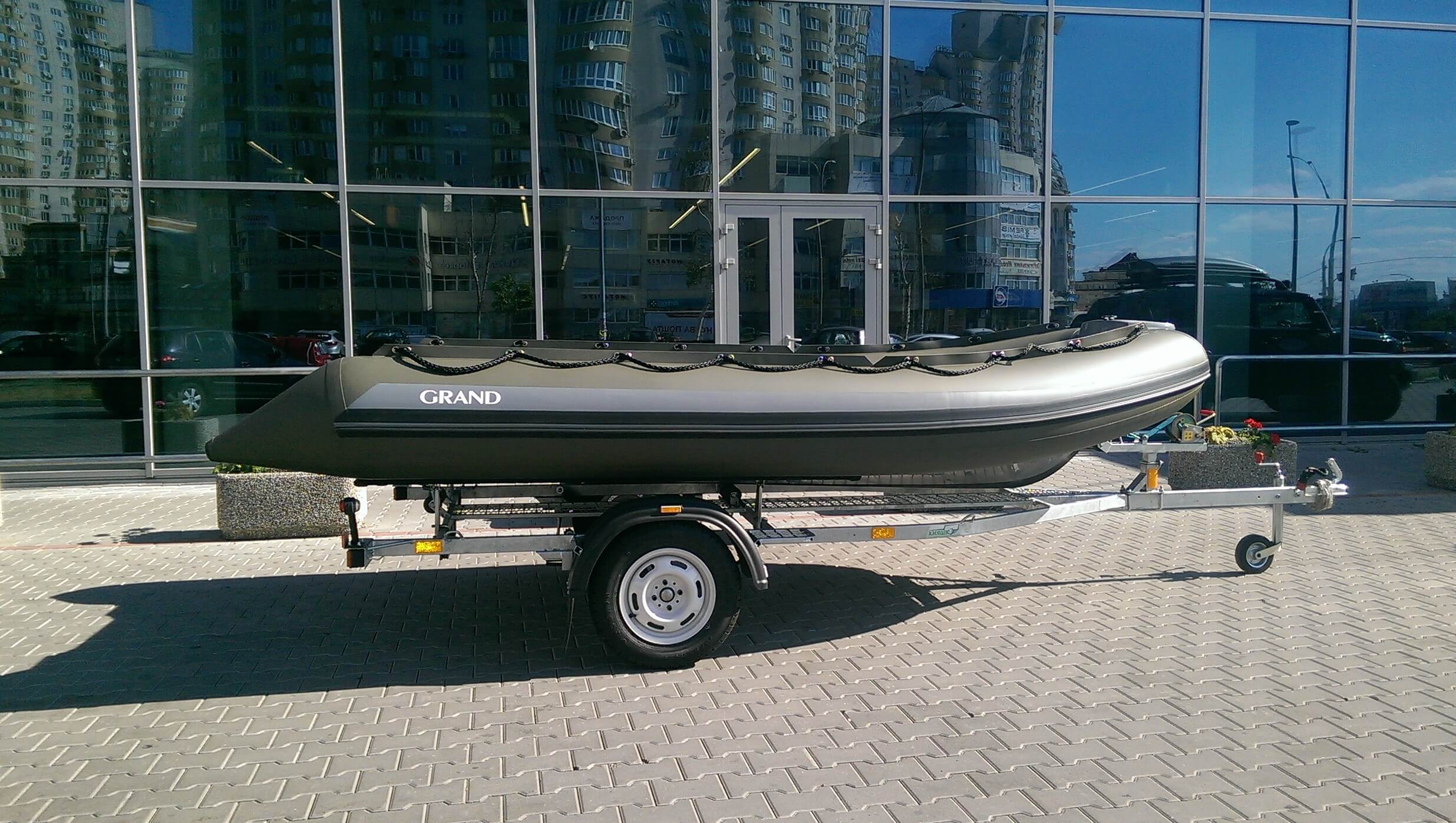 GRAND Silver Line S420N - Надувная лодка с жестким дном Надувная лодка с жестким дном GRAND Silver Line S420N, Надувная лодка GRAND Silver Line S420N, GRAND Silver Line S420NF, GRAND Silver Line S420N, GRAND S420NF, GRAND S420N, GRAND S420, Надувная лодка GRAND, Надувная лодка ГРАНД, Надувная лодка с жестким дном, RIB, Rigid Inflatable Boats