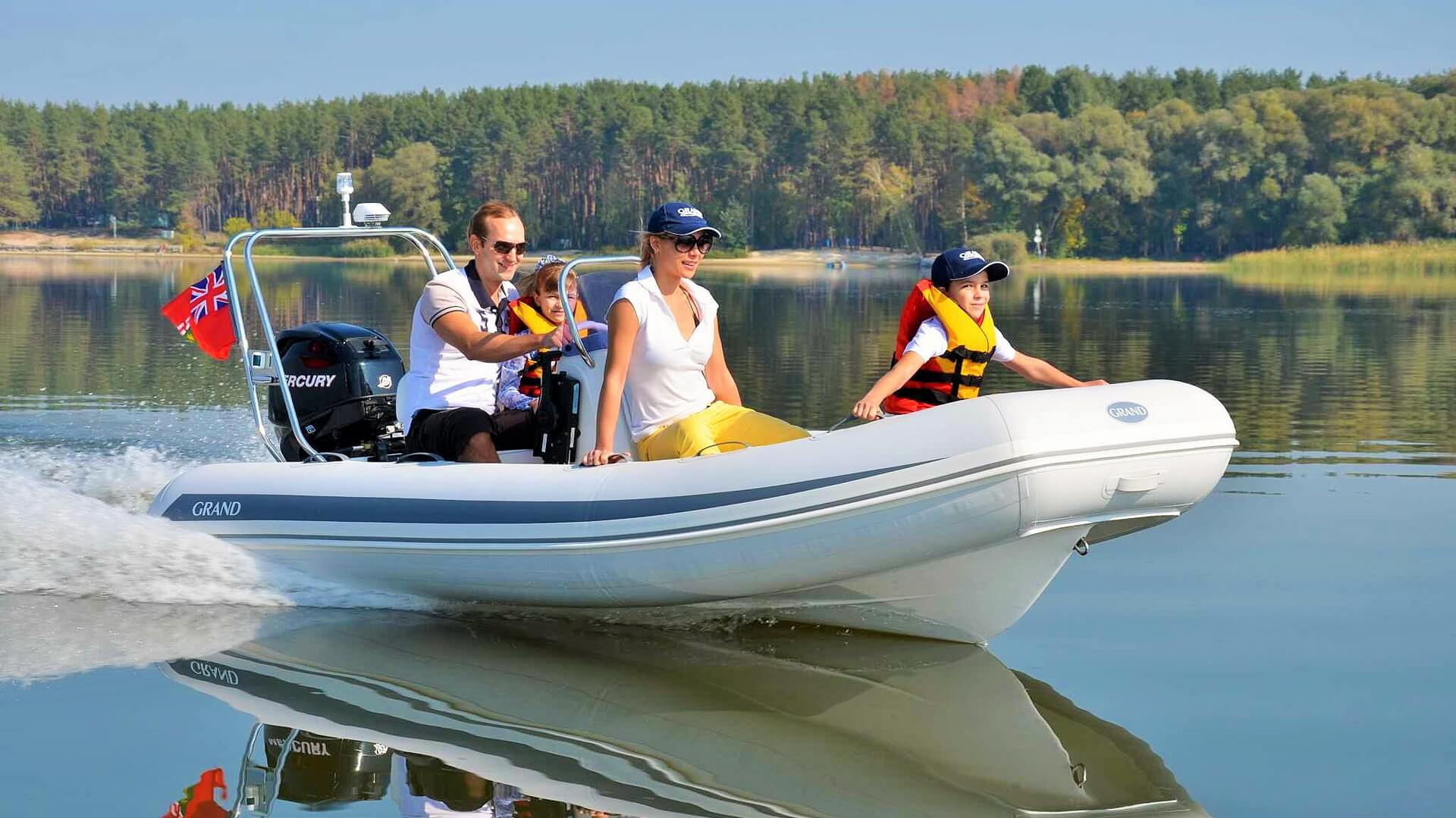 GRAND Silver Line S420NL - Надувная лодка с жестким дном Надувная лодка с жестким дном GRAND Silver Line S420NL, Надувная лодка GRAND Silver Line S420NL, GRAND Silver Line S420NL, GRAND Silver Line S420NLF, GRAND S420NL, GRAND S420NLF, GRAND S420, Надувная лодка GRAND, Надувная лодка ГРАНД, Надувная лодка с жестким дном, RIB, Rigid Inflatable Boats