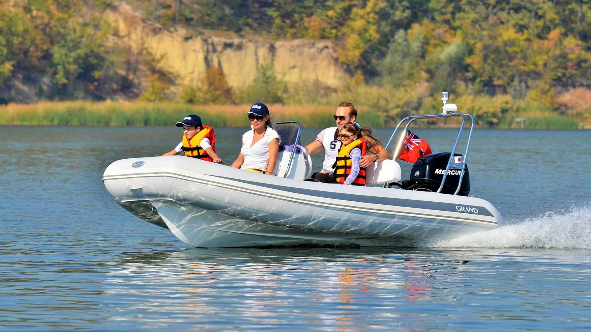 GRAND Silver Line S420NL - Надувная лодка с жестким дном Надувная лодка с жестким дном GRAND Silver Line S420NL, Надувная лодка GRAND Silver Line S420NL, GRAND Silver Line S420NL, GRAND Silver Line S420NLF, GRAND S420NL, GRAND S420NLF, GRAND S420, Надувная лодка GRAND, Надувная лодка ГРАНД, Надувная лодка с жестким дном, RIB, Rigid Inflatable Boats