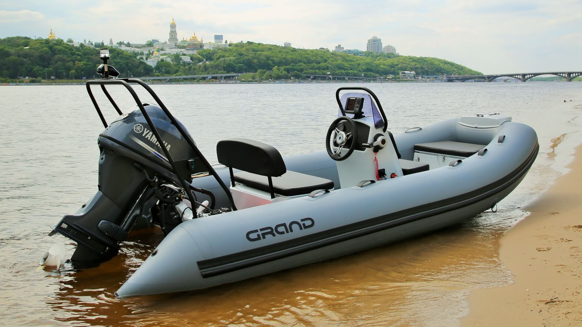 GRAND Silver Line S420NL - Надувная лодка с жестким дном Надувная лодка с жестким дном GRAND Silver Line S420NL, Надувная лодка GRAND Silver Line S420NL, GRAND Silver Line S420NL, GRAND Silver Line S420NLF, GRAND S420NL, GRAND S420NLF, GRAND S420, Надувная лодка GRAND, Надувная лодка ГРАНД, Надувная лодка с жестким дном, RIB, Rigid Inflatable Boats