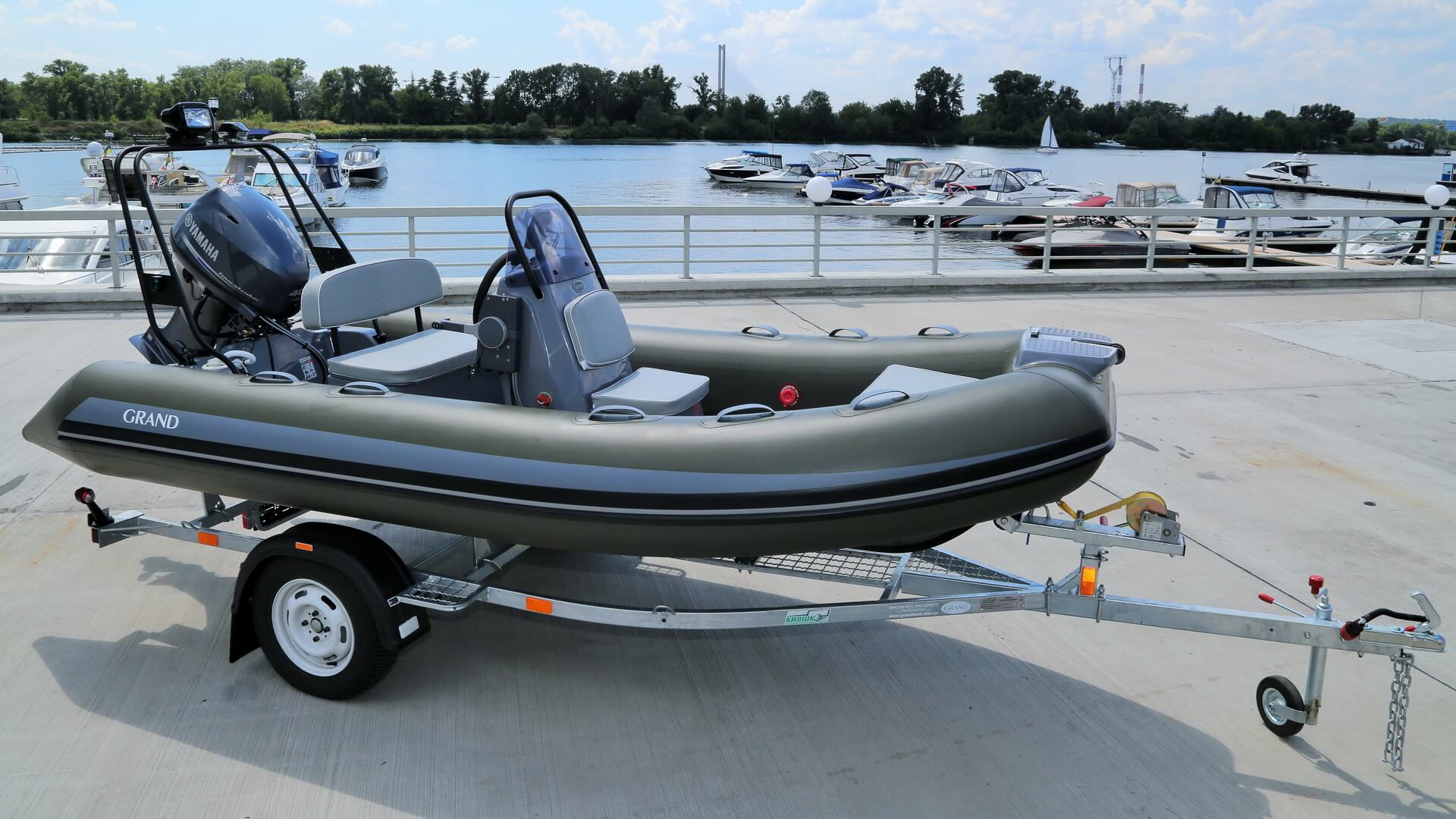 GRAND Silver Line S420NL - Надувная лодка с жестким дном Надувная лодка с жестким дном GRAND Silver Line S420NL, Надувная лодка GRAND Silver Line S420NL, GRAND Silver Line S420NL, GRAND Silver Line S420NLF, GRAND S420NL, GRAND S420NLF, GRAND S420, Надувная лодка GRAND, Надувная лодка ГРАНД, Надувная лодка с жестким дном, RIB, Rigid Inflatable Boats