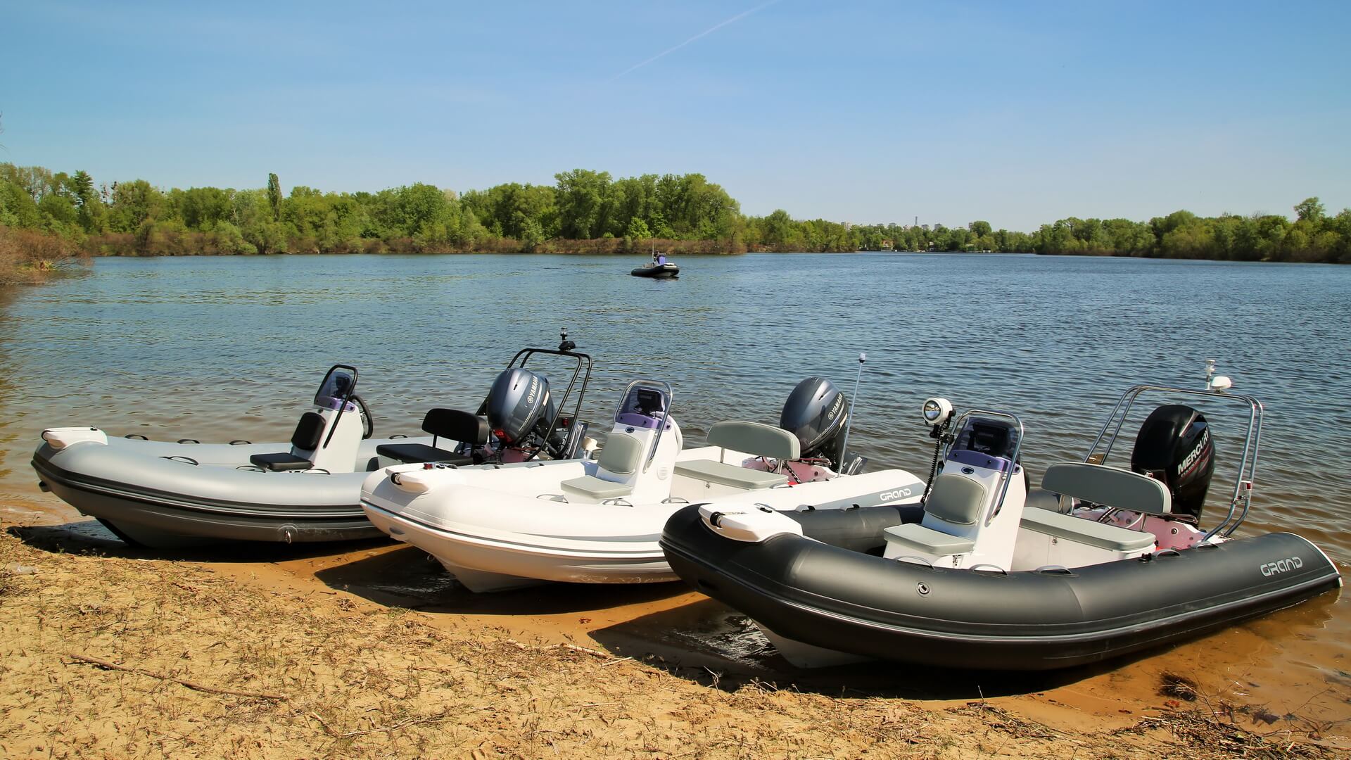 GRAND Silver Line S420NLF - Надувная лодка с жестким дном Надувная лодка с жестким дном GRAND Silver Line S420NL, Надувная лодка GRAND Silver Line S420NL, GRAND Silver Line S420NL, GRAND Silver Line S420NLF, GRAND S420NL, GRAND S420NLF, GRAND S420, Надувная лодка GRAND, Надувная лодка ГРАНД, Надувная лодка с жестким дном, RIB, Rigid Inflatable Boats