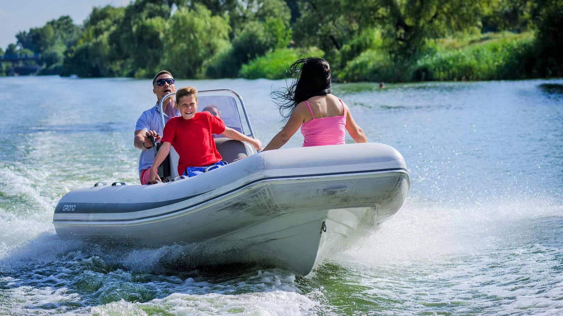 GRAND Silver Line S470NL - Надувная лодка с жестким дном (RIB) Надувная лодка с жестким дном GRAND Silver Line S470NL, Надувная лодка GRAND Silver Line S470NLF, GRAND Silver Line S470NL, GRAND Silver Line S470NLF, GRAND S470NL, GRAND S470NLF, GRAND S470, Надувная лодка GRAND, Надувная лодка ГРАНД, Надувная лодка с жестким дном, RIB, Rigid Inflatable Boats