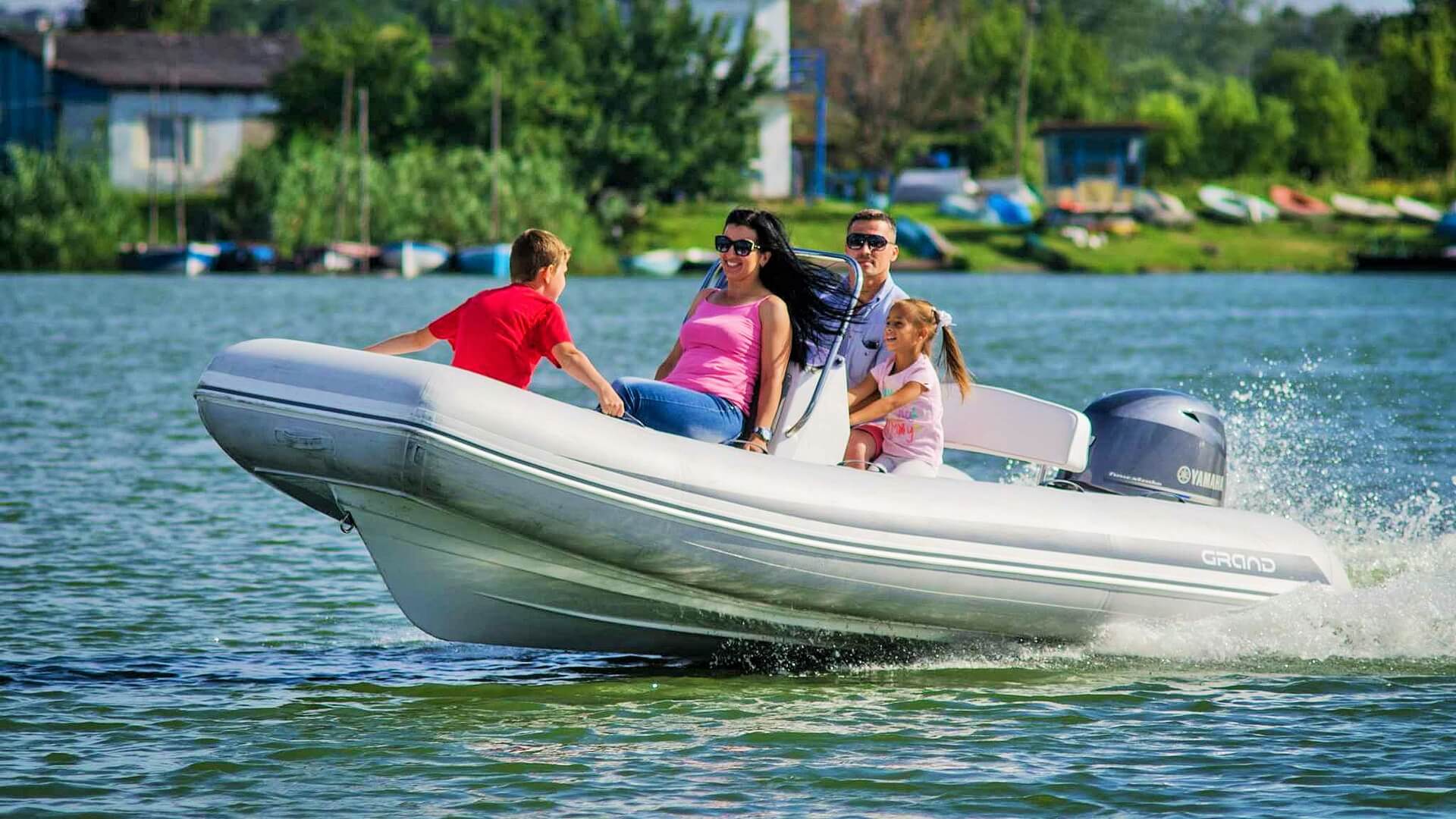 GRAND Silver Line S470NL - Надувная лодка с жестким дном (RIB) Надувная лодка с жестким дном GRAND Silver Line S470NL, Надувная лодка GRAND Silver Line S470NLF, GRAND Silver Line S470NL, GRAND Silver Line S470NLF, GRAND S470NL, GRAND S470NLF, GRAND S470, Надувная лодка GRAND, Надувная лодка ГРАНД, Надувная лодка с жестким дном, RIB, Rigid Inflatable Boats