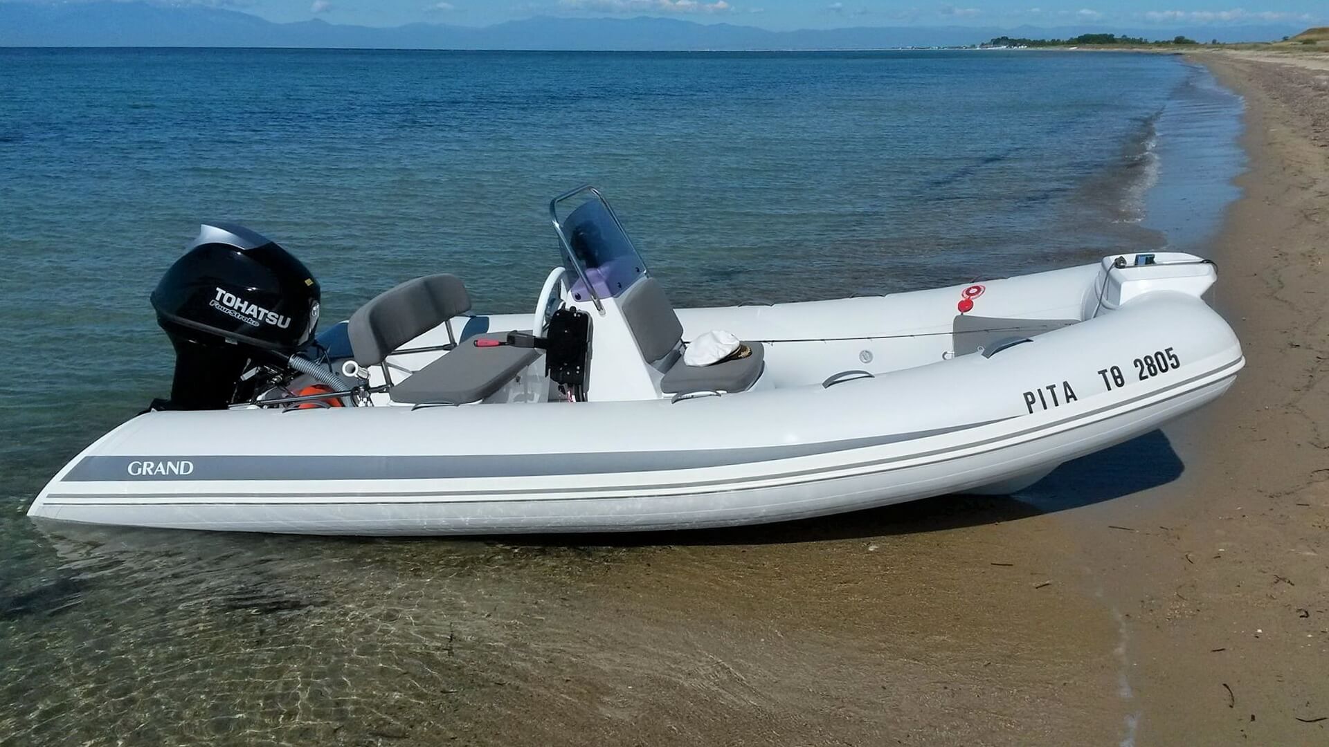 GRAND Silver Line S470NLF - Надувная лодка с жестким дном (RIB) Надувная лодка с жестким дном GRAND Silver Line S470NL, Надувная лодка GRAND Silver Line S470NLF, GRAND Silver Line S470NL, GRAND Silver Line S470NLF, GRAND S470NL, GRAND S470NLF, GRAND S470, Надувная лодка GRAND, Надувная лодка ГРАНД, Надувная лодка с жестким дном, RIB, Rigid Inflatable Boats
