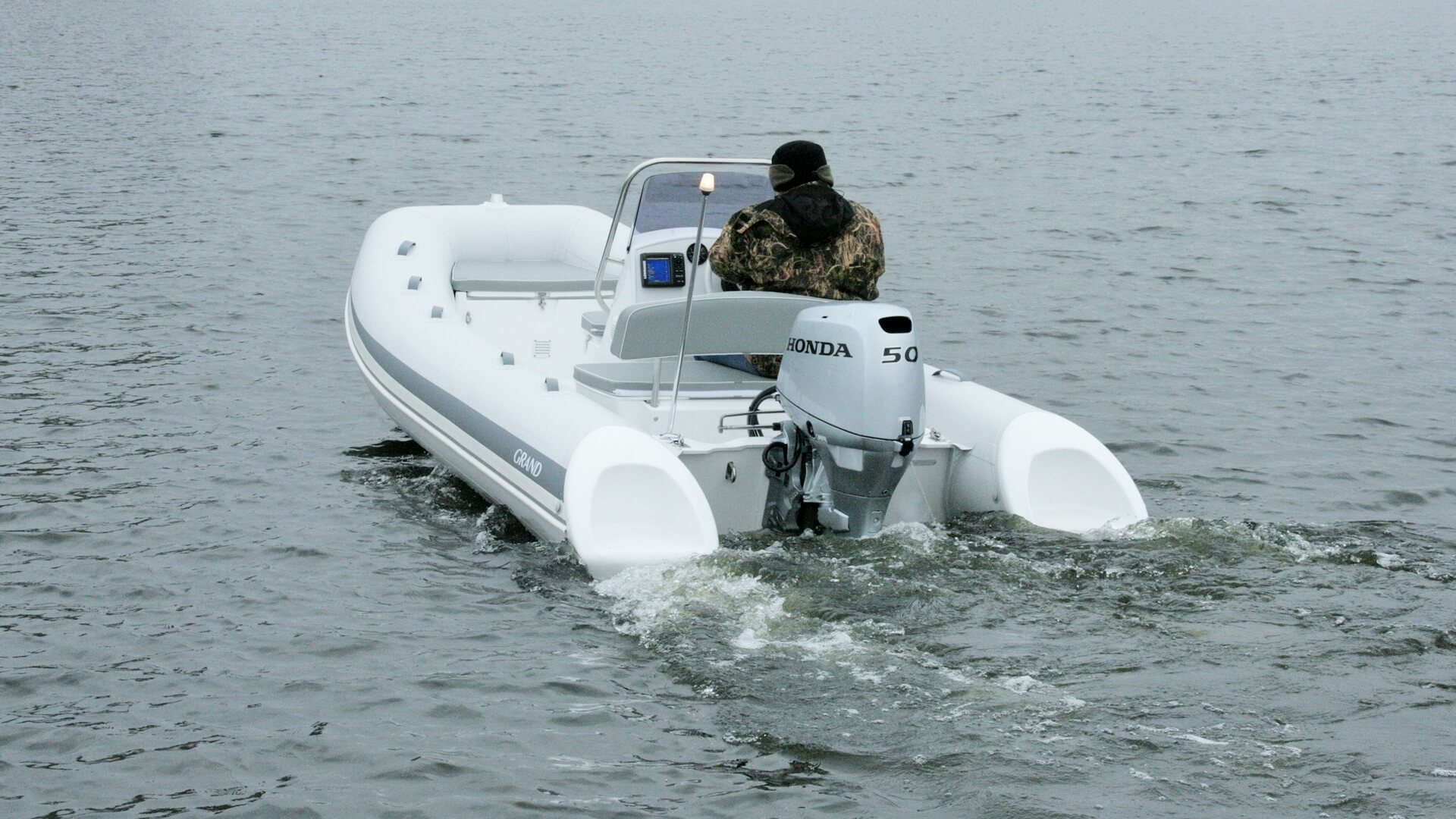 GRAND Silver Line S470NLF - Надувная лодка с жестким дном (RIB) Надувная лодка с жестким дном GRAND Silver Line S470NL, Надувная лодка GRAND Silver Line S470NLF, GRAND Silver Line S470NL, GRAND Silver Line S470NLF, GRAND S470NL, GRAND S470NLF, GRAND S470, Надувная лодка GRAND, Надувная лодка ГРАНД, Надувная лодка с жестким дном, RIB, Rigid Inflatable Boats