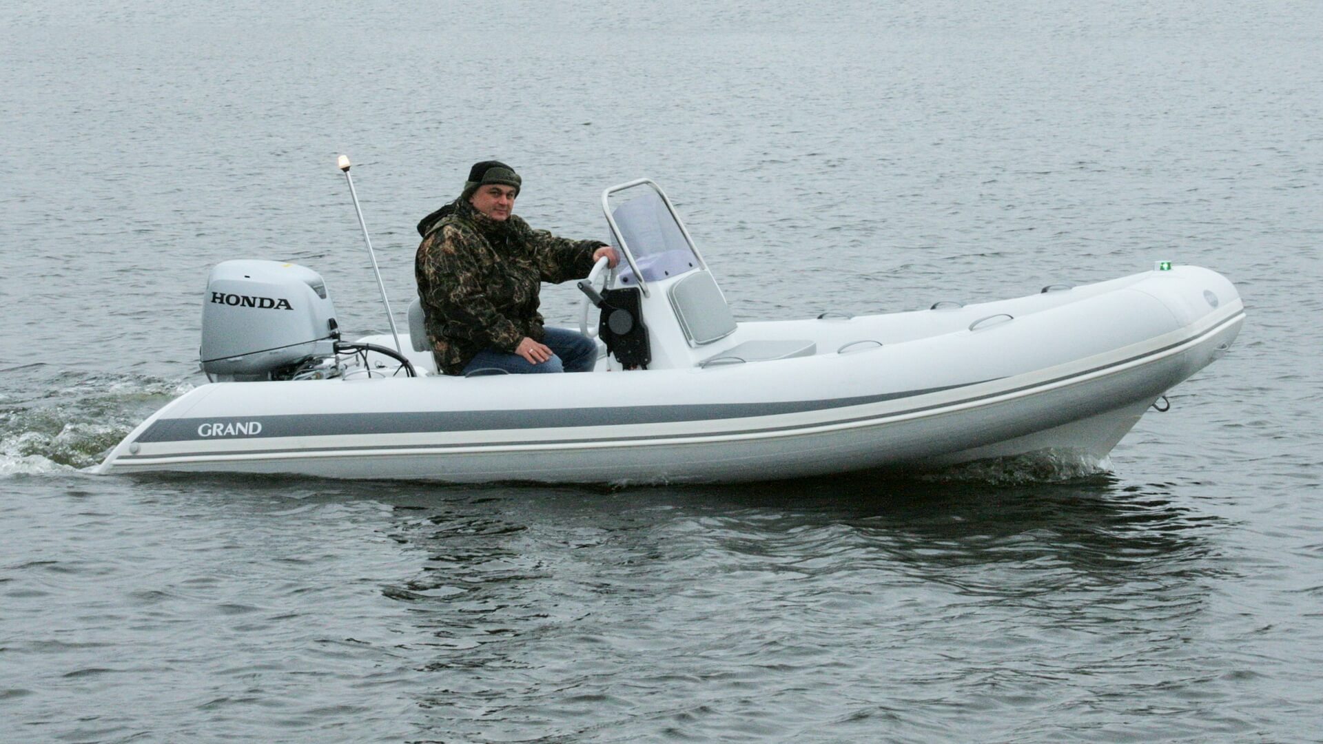 GRAND Silver Line S470NLF - Надувная лодка с жестким дном (RIB) Надувная лодка с жестким дном GRAND Silver Line S470NL, Надувная лодка GRAND Silver Line S470NLF, GRAND Silver Line S470NL, GRAND Silver Line S470NLF, GRAND S470NL, GRAND S470NLF, GRAND S470, Надувная лодка GRAND, Надувная лодка ГРАНД, Надувная лодка с жестким дном, RIB, Rigid Inflatable Boats