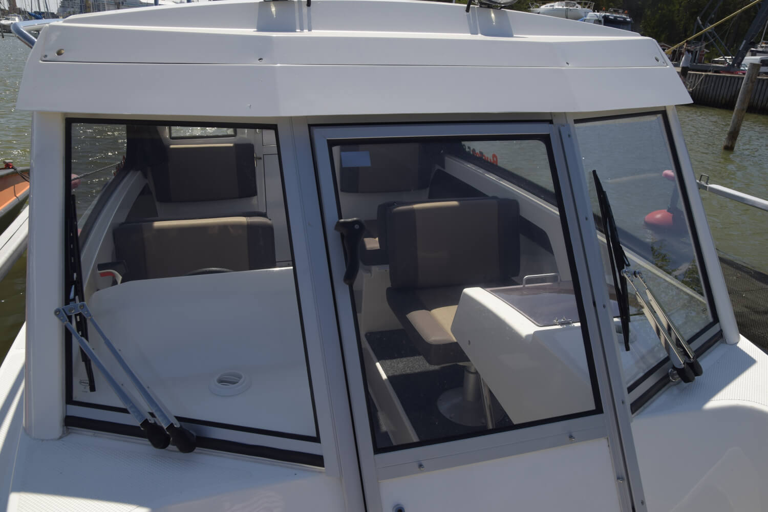 BUSTER CABIN Q - Алюминиевый катер BUSTER CABIN Q, BUSTER CABIN, Алюминиевая лодка Buster, Алюминиевая лодка Buster CABIN Q, Aluminium boat BUSTER CABIN Q, Алюминиевая лодка Buster CABIN, Aluminium boat BUSTER CABIN, Алюминиевый катер BUSTER CABIN Q, Алюминиевый катер BUSTER CABIN, Алюминиевый катер BUSTER