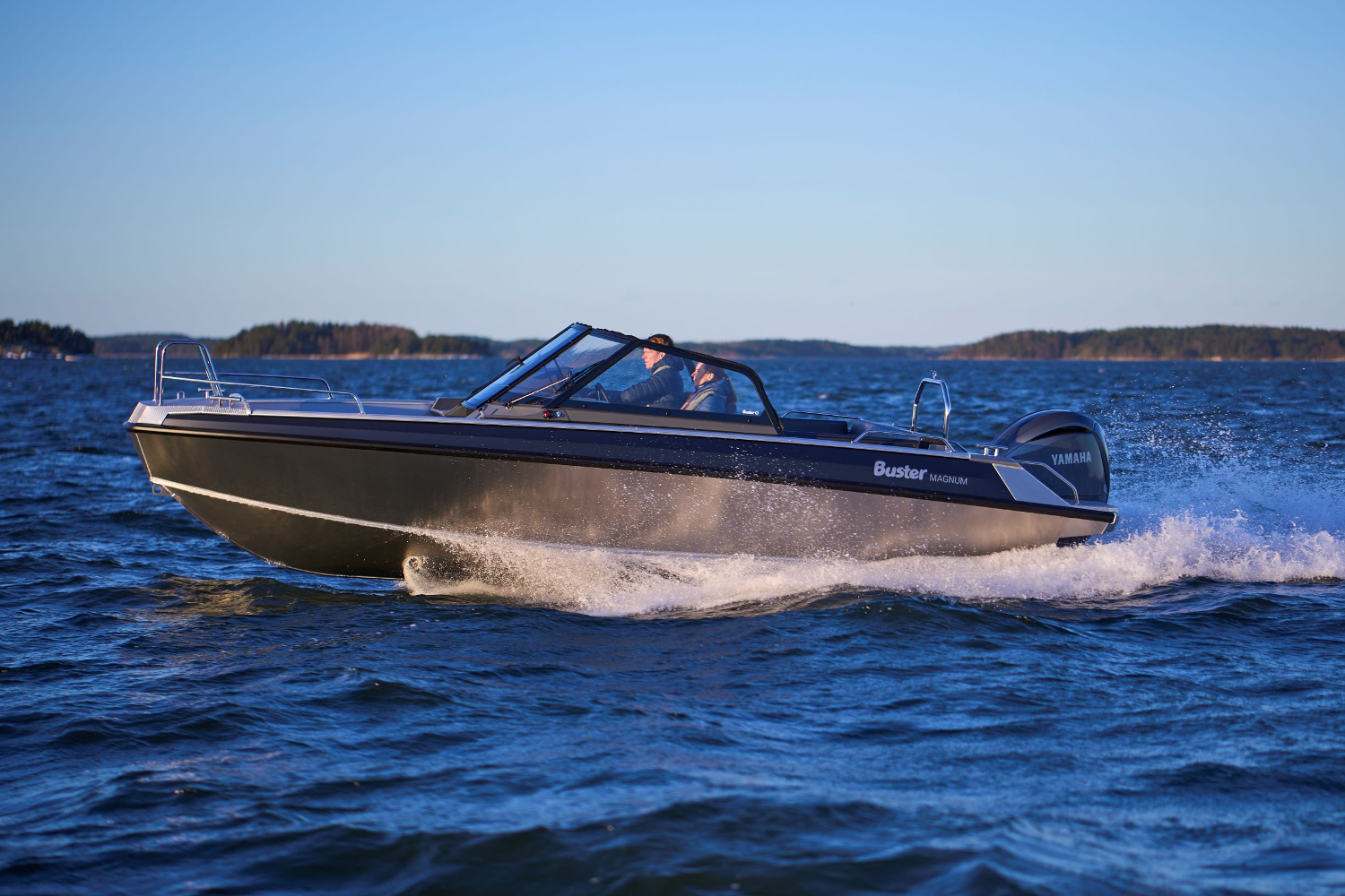 BUSTER MAGNUM Q - Алюминиевый катер BUSTER MAGNUM Q, BUSTER MAGNUM, Алюминиевая лодка Buster, Алюминиевая лодка Buster MAGNUM Q, Aluminium boat BUSTER MAGNUM Q, Алюминиевая лодка Buster MAGNUM, Aluminium boat BUSTER MAGNUM, Алюминиевый катер BUSTER MAGNUM Q, Алюминиевый катер BUSTER MAGNUM, Алюминиевый катер BUSTER, Алюмінієвий катер BUSTER MAGNUM, Алюмінієвий човен Buster MAGNUM
