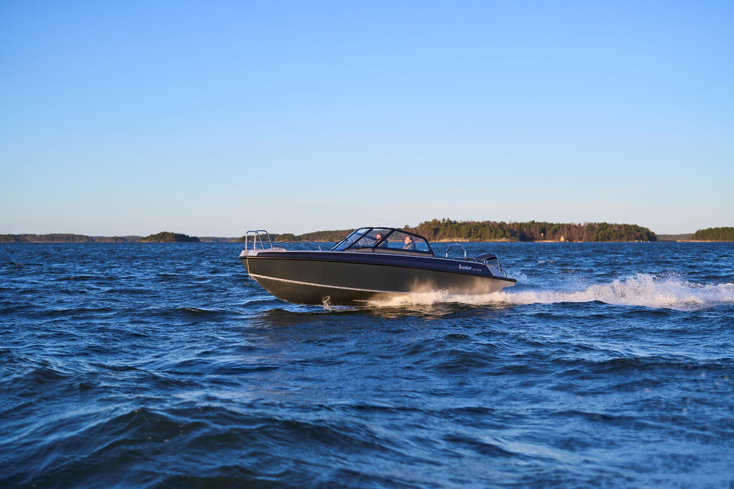 BUSTER MAGNUM Q - Алюминиевый катер BUSTER MAGNUM Q, BUSTER MAGNUM, Алюминиевая лодка Buster, Алюминиевая лодка Buster MAGNUM Q, Aluminium boat BUSTER MAGNUM Q, Алюминиевая лодка Buster MAGNUM, Aluminium boat BUSTER MAGNUM, Алюминиевый катер BUSTER MAGNUM Q, Алюминиевый катер BUSTER MAGNUM, Алюминиевый катер BUSTER, Алюмінієвий катер BUSTER MAGNUM, Алюмінієвий човен Buster MAGNUM