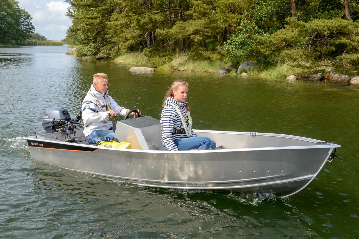 BUSTER MINI SPORT - Алюминиевая лодка BUSTER MINI SPORT, Алюминиевая лодка Buster, Алюминиевая лодка Buster MINI SPORT, Aluminium boat BUTSER MINI SPORT, Алюмінієвий човен Buster MINI SPORT, Алюминиевый катер Buster MINI SPORT