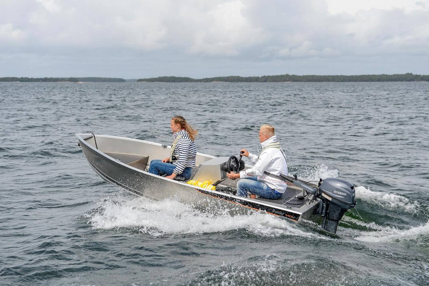 BUSTER MINI SPORT - Алюминиевая лодка BUSTER MINI SPORT, Алюминиевая лодка Buster, Алюминиевая лодка Buster MINI SPORT, Aluminium boat BUTSER MINI SPORT, Алюмінієвий човен Buster MINI SPORT, Алюминиевый катер Buster MINI SPORT