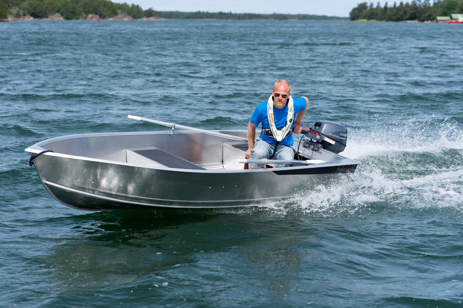 BUSTER MINI - Алюминиевая лодка BUSTER MINI, Алюминиевая лодка Buster, Алюминиевая лодка Buster MINI, Aluminium boat BUSTER MINI, Алюмінієвий човен Buster MINI, Алюминиевый катер Buster MINI, Алюмінієвий катер Buster MINI