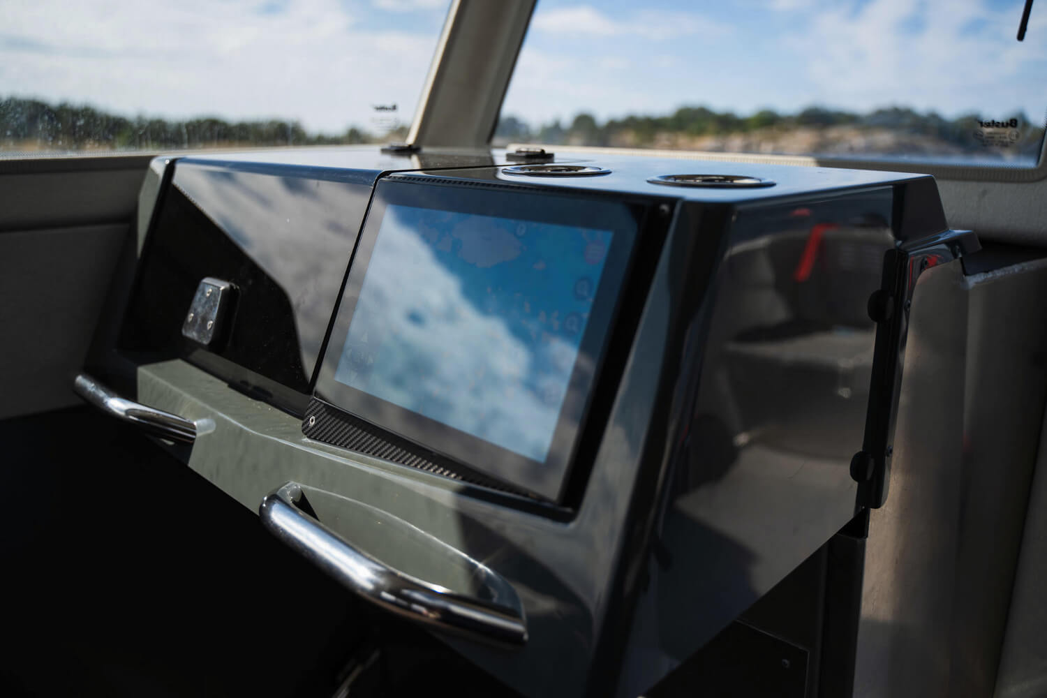 BUSTER PHANTOM CABIN Q - Алюминиевый катер BUSTER PHANTOM CABIN Q, BUSTER PHANTOM CABIN, Алюминиевая лодка Buster, Алюминиевая лодка Buster PHANTOM CABIN Q, Aluminium boat BUSTER PHANTOM CABIN Q, Алюминиевая лодка Buster PHANTOM CABIN, Aluminium boat BUSTER PHANTOM CABIN, Алюминиевый катер BUSTER PHANTOM CABIN Q, Алюминиевый катер BUSTER PHANTOM CABIN, Алюмінієвий катер Buster PHANTOM CABIN, Алюмінієвий човен Buster PHANTOM CABIN