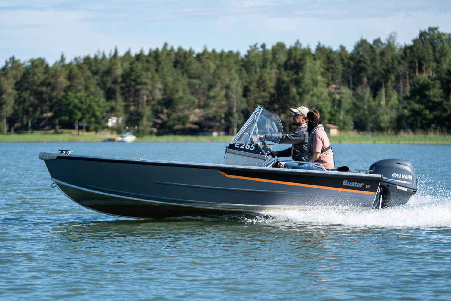 BUSTER S2 - Алюминиевая лодка BUSTER S2, Алюминиевая лодка Buster, Алюминиевая лодка Buster S2, Aluminium boat BUSTER S2, Алюмінієвий човен Buster S2, Алюминиевый катер Buster S2, Алюмінієвий катер Buster S2