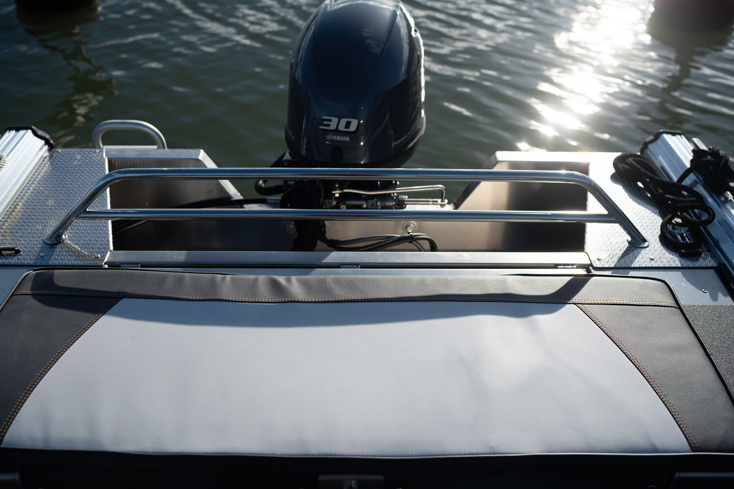 BUSTER S2 - Алюминиевая лодка BUSTER S2, Алюминиевая лодка Buster, Алюминиевая лодка Buster S2, Aluminium boat BUSTER S2, Алюмінієвий човен Buster S2, Алюминиевый катер Buster S2, Алюмінієвий катер Buster S2
