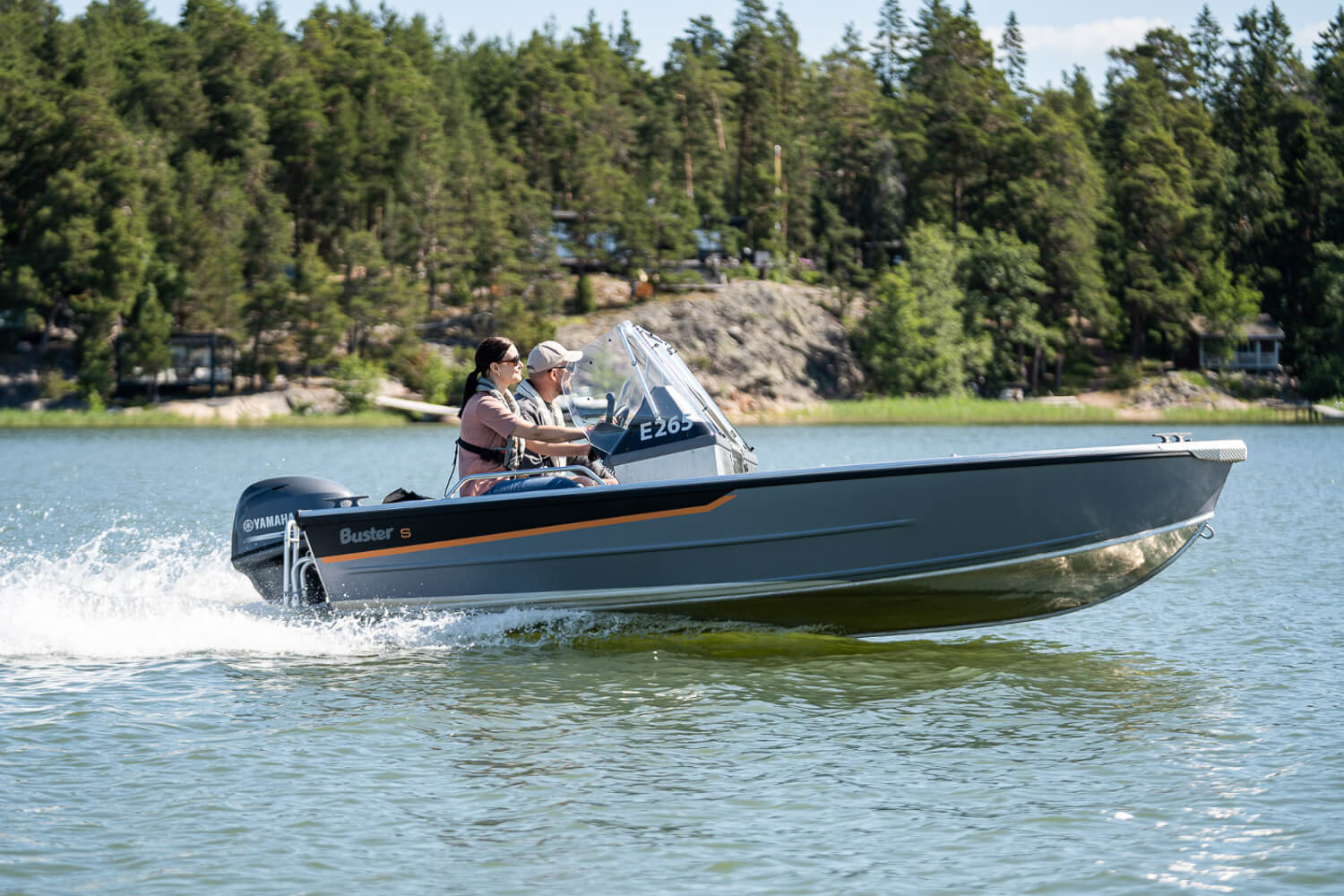 BUSTER S2 - Алюминиевая лодка BUSTER S2, Алюминиевая лодка Buster, Алюминиевая лодка Buster S2, Aluminium boat BUSTER S2, Алюмінієвий човен Buster S2, Алюминиевый катер Buster S2, Алюмінієвий катер Buster S2