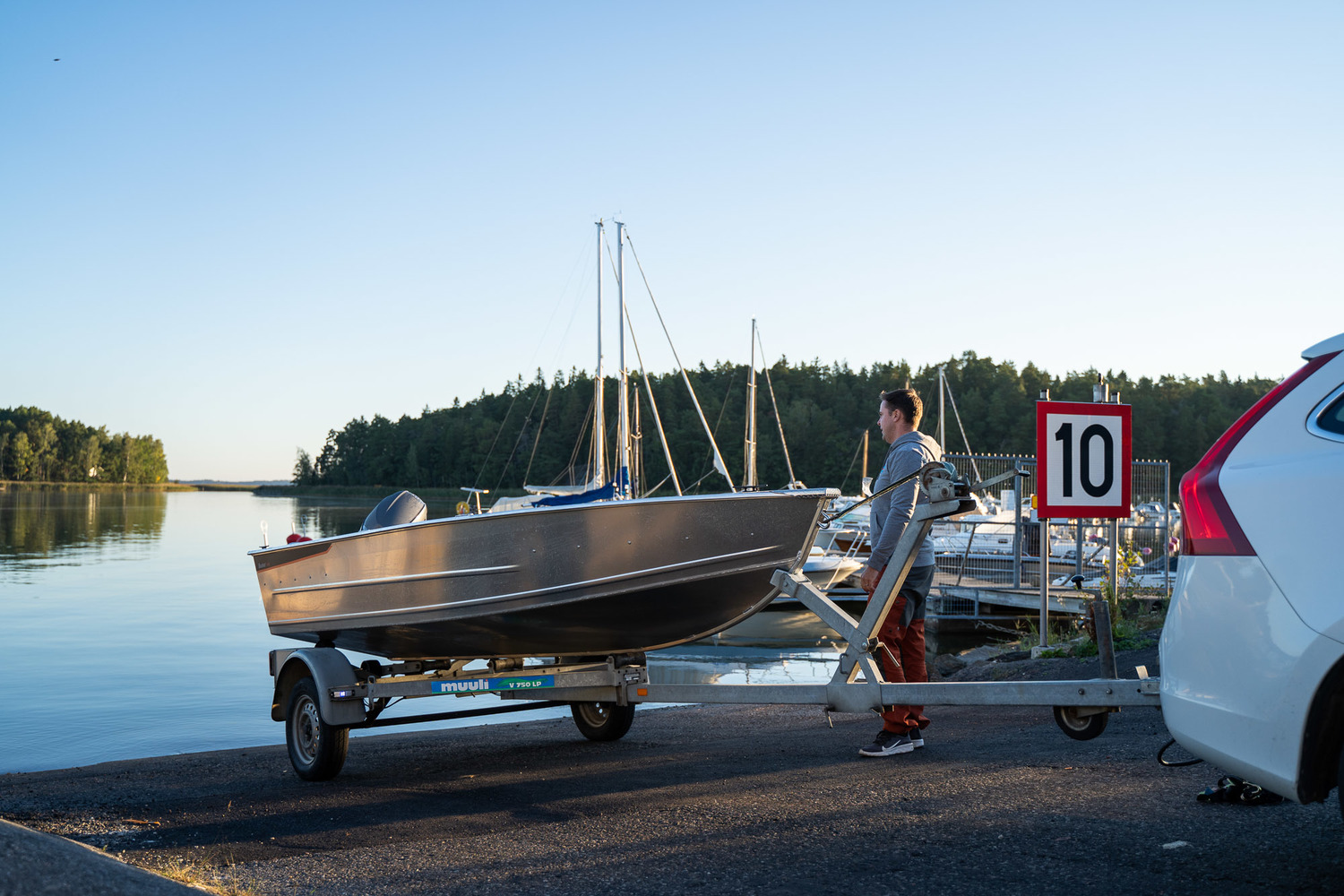 BUSTER XS - Алюминиевая лодка BUSTER XS, Алюминиевая лодка Buster, Алюминиевая лодка Buster XS, Aluminium boat BUSTER XS, Алюмінієвий човен Buster XS, Алюминиевый катер Buster XS