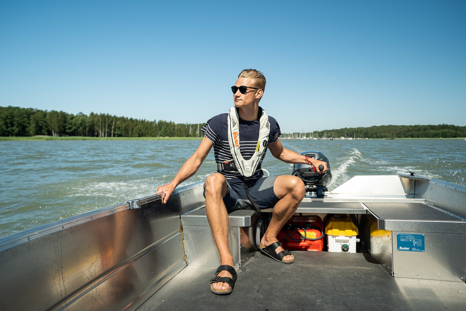BUSTER XS - Алюминиевая лодка BUSTER XS, Алюминиевая лодка Buster, Алюминиевая лодка Buster XS, Aluminium boat BUSTER XS, Алюмінієвий човен Buster XS, Алюминиевый катер Buster XS