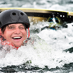 Slam Helmet Black JOBE, 370016001, JOBE 370016001, Шлем для водных видов спорта, шлем для гидроцикла, шлем для гидры, шлем для вейка, шлем для водного спорта, шлем для вейкборда, шлем, helmet, шлем JOBE, шлем для водных лыж, шлем для рафтинга, защитный шлем