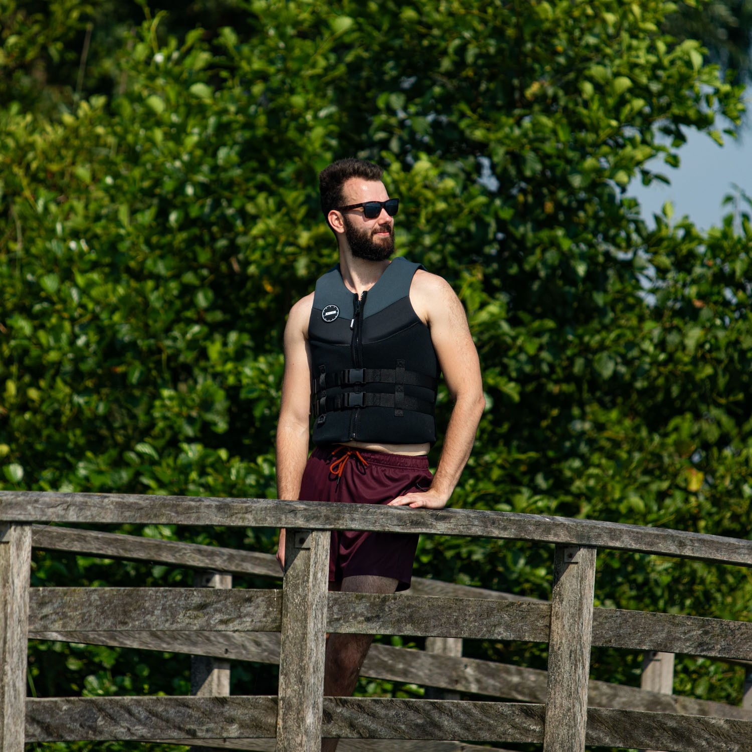 Neoprene Life Vest Men Graphite Grey JOBE - Жилет страховочный мужской Neoprene Life Vest Men Graphite Grey JOBE, Vest Men JOBE, 244922001, JOBE 244922001, Жилет страхувальний чоловічий, Жилет страхувальний, Жилет рятувальний, Жилет страховочный мужской, Жилет страховочный, Жилет спасательный, водный жилет