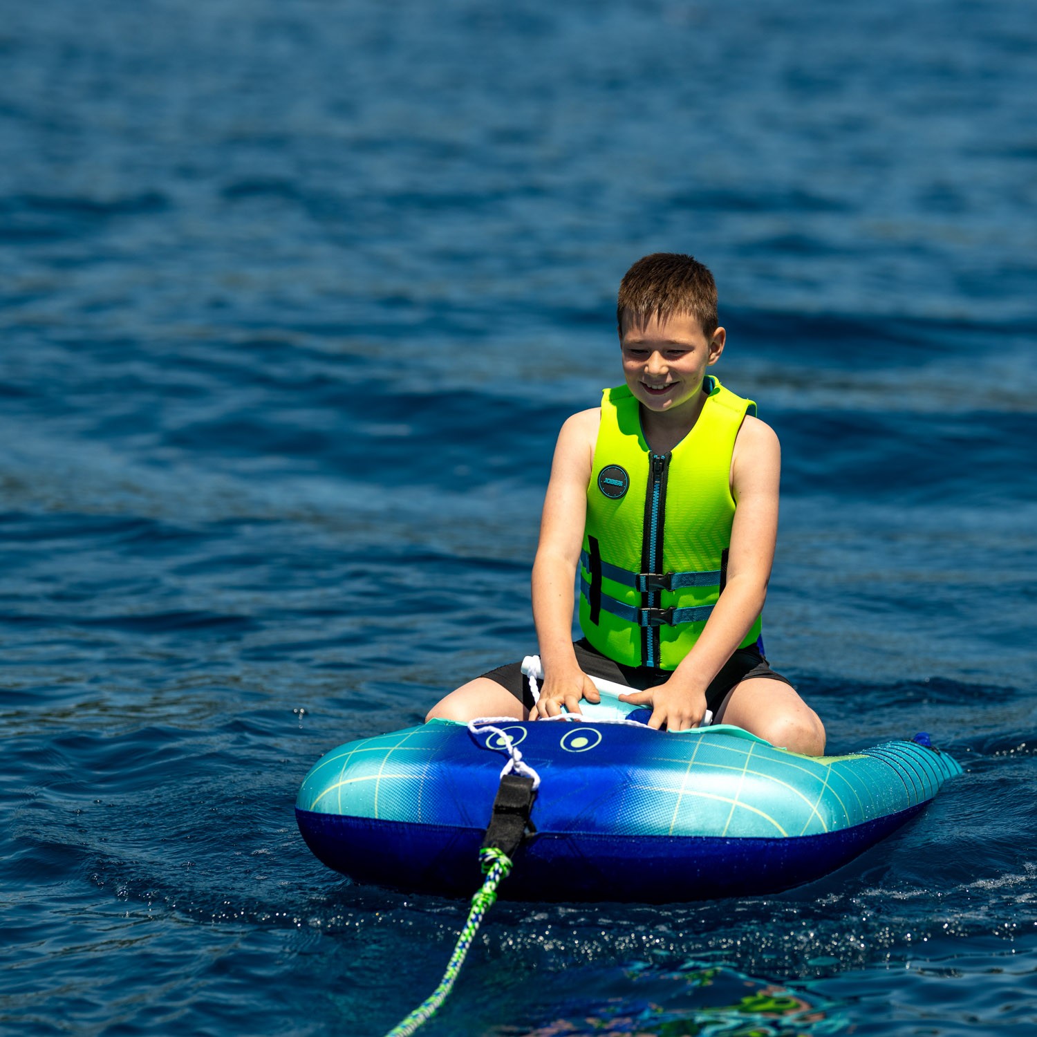 Neoprene Vest Youth / KIDS Lime Green JOBE - Жилет страховочный детский Neoprene Vest Youth Lime Green JOBE, Neoprene Vest Kids Lime Green JOBE, 244925003, Жилет страховочный детский, Жилет страховочный, Жилет спасательный подростковый, Жилет рятувальний підлітковий, Жилет рятувальний дитячий, Жилет страховочный подростковый