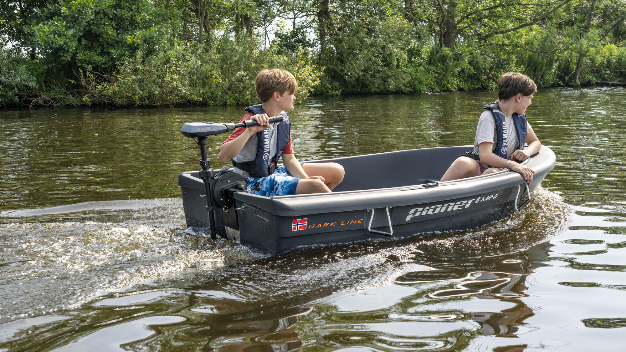 Лодочный электромотор Yamaha M32 с транцевым креплением Лодочный электромотор, Лодочный электромотор Yamaha, Лодочный электромотор Yamaha M32, электромотор Yamaha, Yamaha M32, Yamaha M 32, Yamaha M-32, Yamaha M32S, Yamaha M 32S, Yamaha M-32S, Электроприводы Yamaha