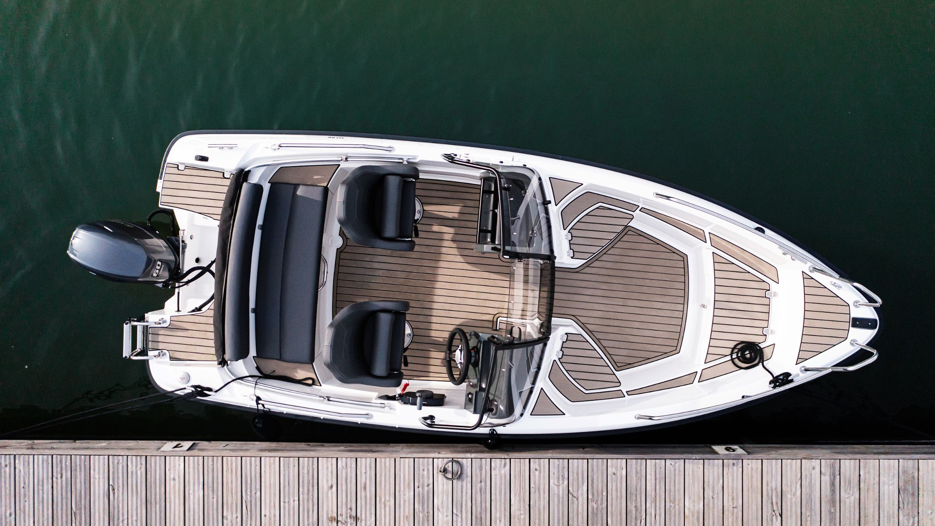 Yamarin 50 Bow Rider - Стеклопластиковая лодка с открытым вместительным носовым кокпитом Yamarin 50 Bow Rider, Yamarin 50 BR, Yamarin 50BR, Стеклопластиковая лодка Yamarin, Стеклопластиковая лодка Yamarin 50 BR, Стеклопластиковая лодка Yamarin 50 Bow Rider, Стеклопластиковый катер Yamarin, Стеклопластиковый катер Yamarin 50 BR, Стеклопластиковый катер Yamarin 50 Bow Rider, Ямарин 50 БР