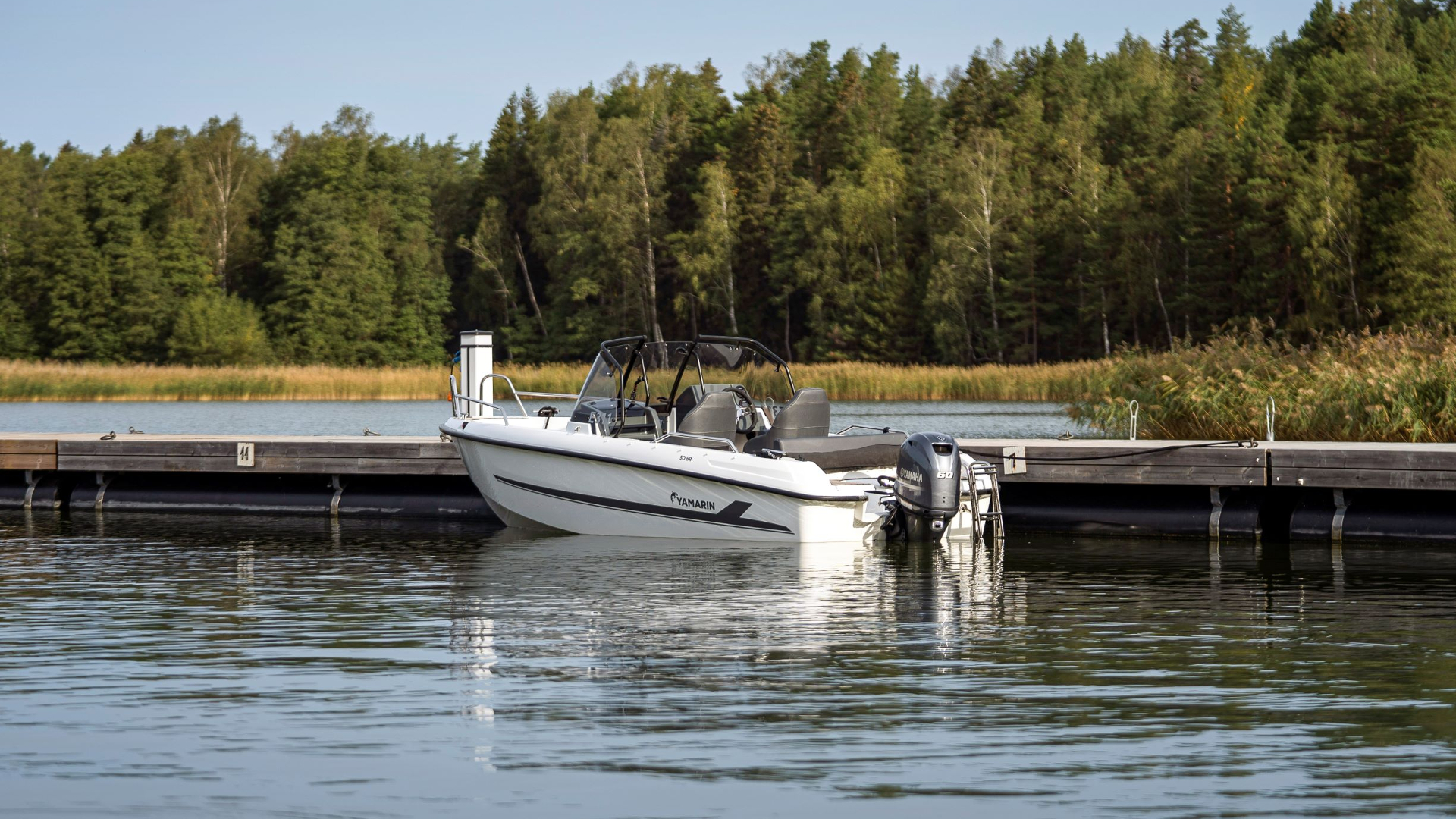 Yamarin 50 Bow Rider - Стеклопластиковая лодка с открытым вместительным носовым кокпитом Yamarin 50 Bow Rider, Yamarin 50 BR, Yamarin 50BR, Стеклопластиковая лодка Yamarin, Стеклопластиковая лодка Yamarin 50 BR, Стеклопластиковая лодка Yamarin 50 Bow Rider, Стеклопластиковый катер Yamarin, Стеклопластиковый катер Yamarin 50 BR, Стеклопластиковый катер Yamarin 50 Bow Rider, Ямарин 50 БР