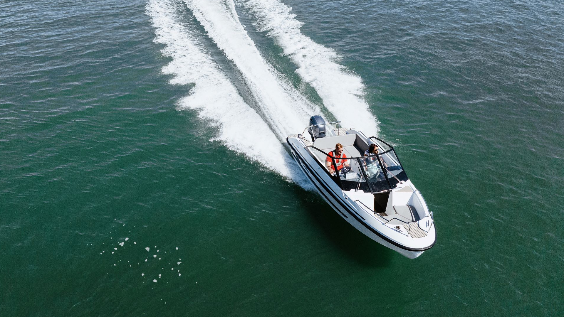 Yamarin 59 Bow Rider - Стеклопластиковый катер с открытым вместительным носовым кокпитом Yamarin 59 Bow Rider, Yamarin 59 BR, Yamarin 59BR, Стеклопластиковая лодка Yamarin, Стеклопластиковая лодка Yamarin 59 BR, Стеклопластиковая лодка Yamarin 59 Bow Rider, Стеклопластиковый катер Yamarin, Стеклопластиковый катер Yamarin 59 BR, Стеклопластиковый катер Yamarin 59 Bow Rider, Ямарин 59 БР