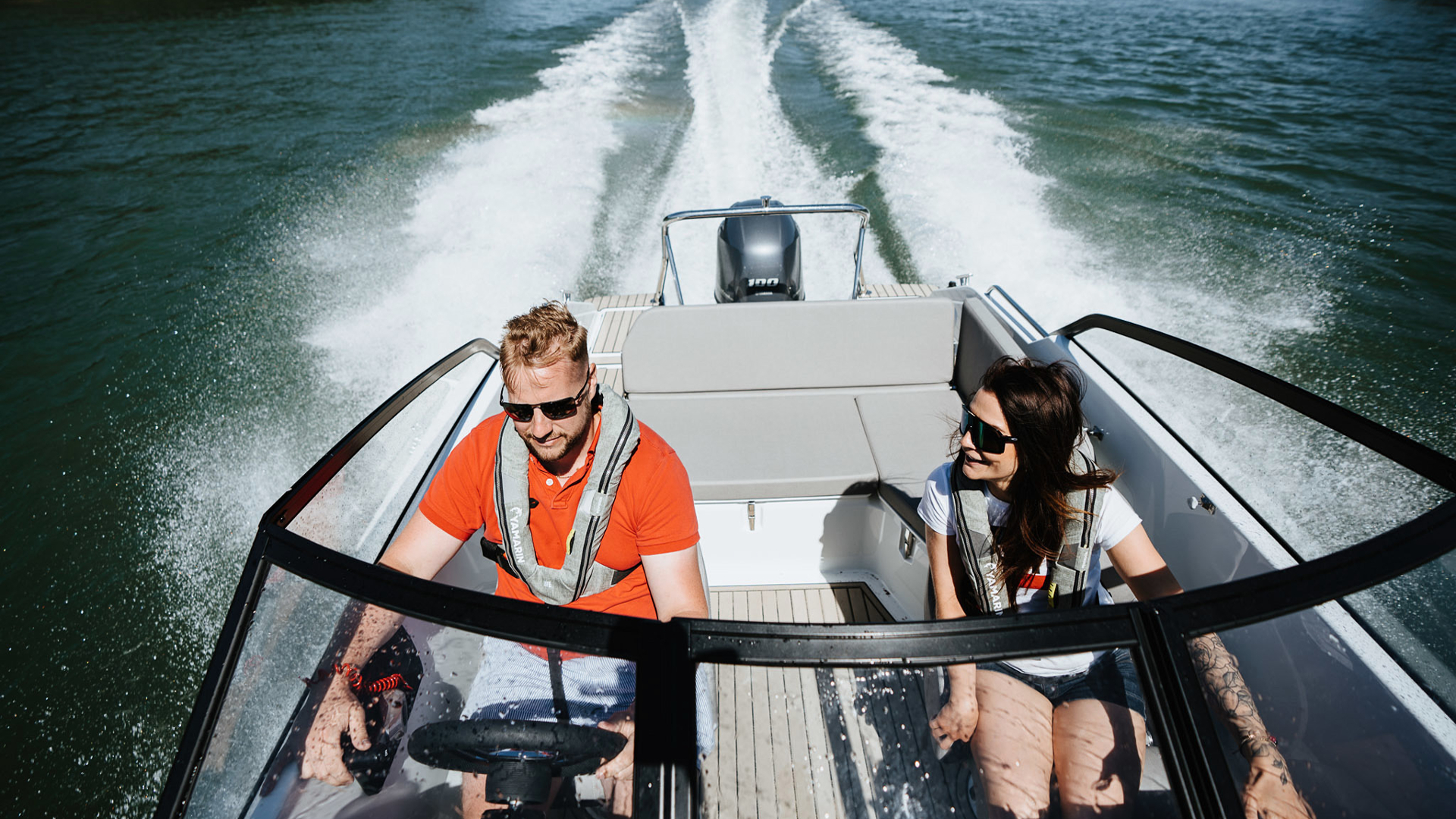Yamarin 59 Bow Rider - Стеклопластиковый катер с открытым вместительным носовым кокпитом Yamarin 59 Bow Rider, Yamarin 59 BR, Yamarin 59BR, Стеклопластиковая лодка Yamarin, Стеклопластиковая лодка Yamarin 59 BR, Стеклопластиковая лодка Yamarin 59 Bow Rider, Стеклопластиковый катер Yamarin, Стеклопластиковый катер Yamarin 59 BR, Стеклопластиковый катер Yamarin 59 Bow Rider, Ямарин 59 БР