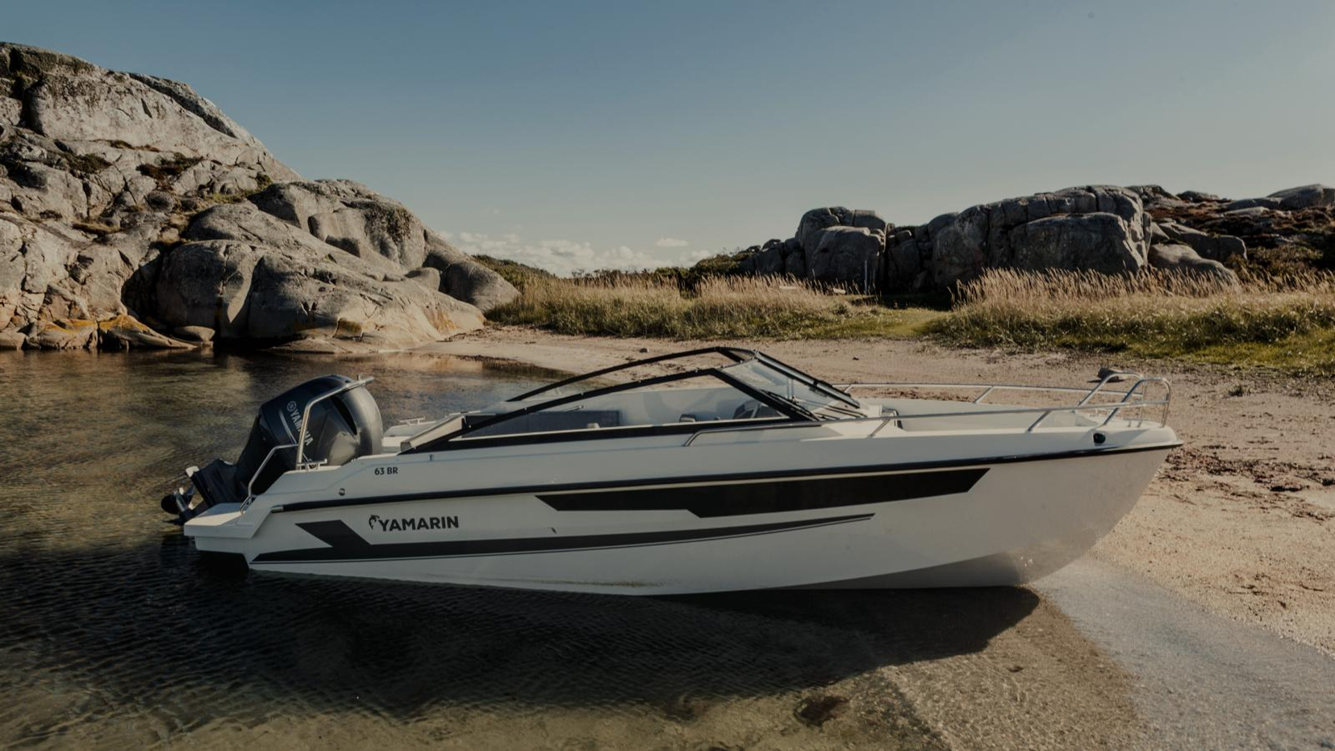 Yamarin 63 Bow Rider - Стеклопластиковый катер с открытым вместительным носовым кокпитом Yamarin 63 Bow Rider, Yamarin 63 BR, Yamarin 63BR, Стеклопластиковая лодка Yamarin, Стеклопластиковая лодка Yamarin 63 BR, Стеклопластиковая лодка Yamarin 63 Bow Rider, Стеклопластиковый катер Yamarin, Стеклопластиковый катер Yamarin 63 BR, Стеклопластиковый катер Yamarin 63 Bow Rider, Ямарин 63 БР