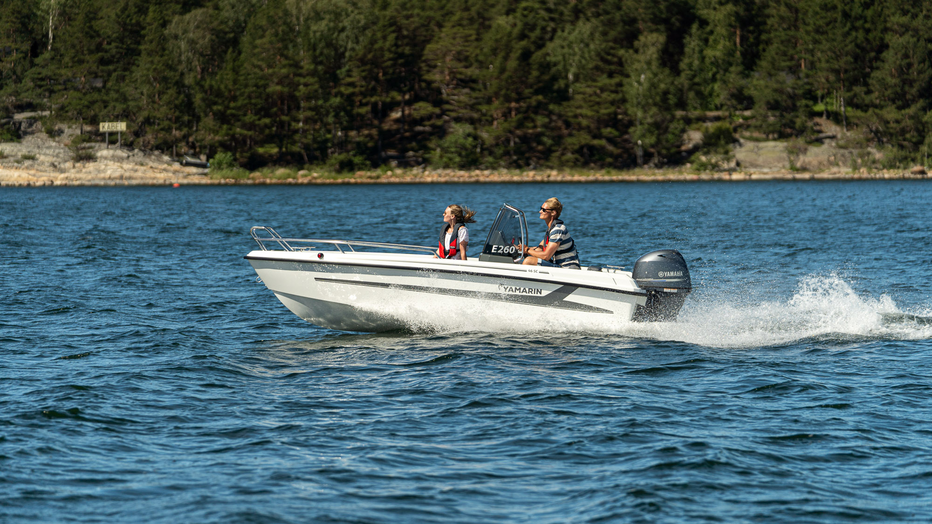 Yamarin 46 SC - Стеклопластиковая лодка с боковой консолью Yamarin 46 Side Console, Yamarin 46 SC, Yamarin 46SC, Стеклопластиковая лодка Yamarin, Стеклопластиковая лодка Yamarin 46 SC, Стеклопластиковая лодка Yamarin 46 Side Console, Стеклопластиковый катер Yamarin, Стеклопластиковый катер Yamarin 46 SC, Стеклопластиковый катер Yamarin 46 Side Console