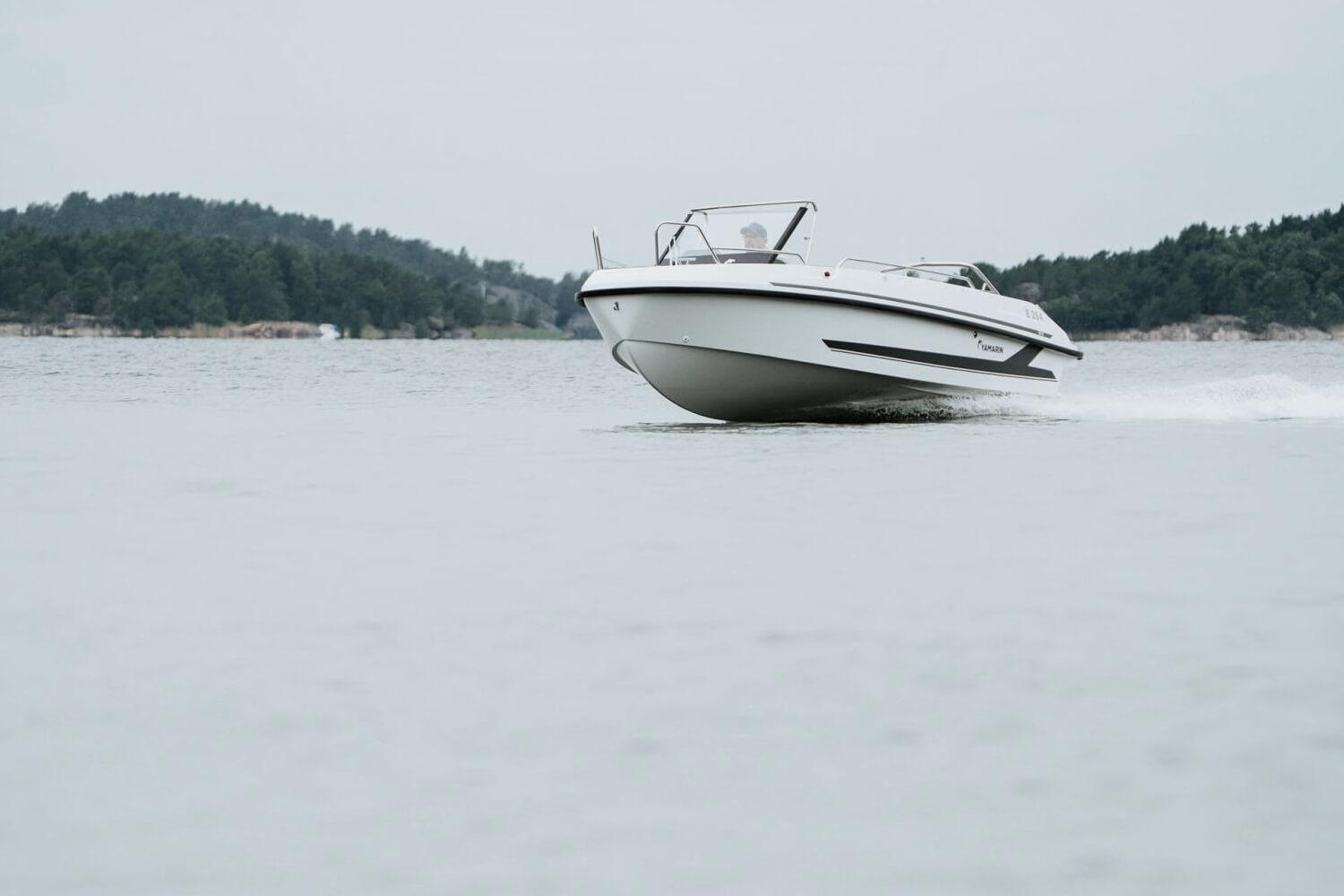 Yamarin 59 Side Console - Стеклопластиковая лодка с боковой консолью Yamarin 59 Side Console, Yamarin 59 SC, Yamarin 59SC, Стеклопластиковая лодка Yamarin, Стеклопластиковая лодка Yamarin 59 SC, Стеклопластиковая лодка Yamarin 59 Side Console, Стеклопластиковый катер Yamarin, Стеклопластиковый катер Yamarin 59 SC, Стеклопластиковый катер Yamarin 59 Side Console, Ямарин 59
