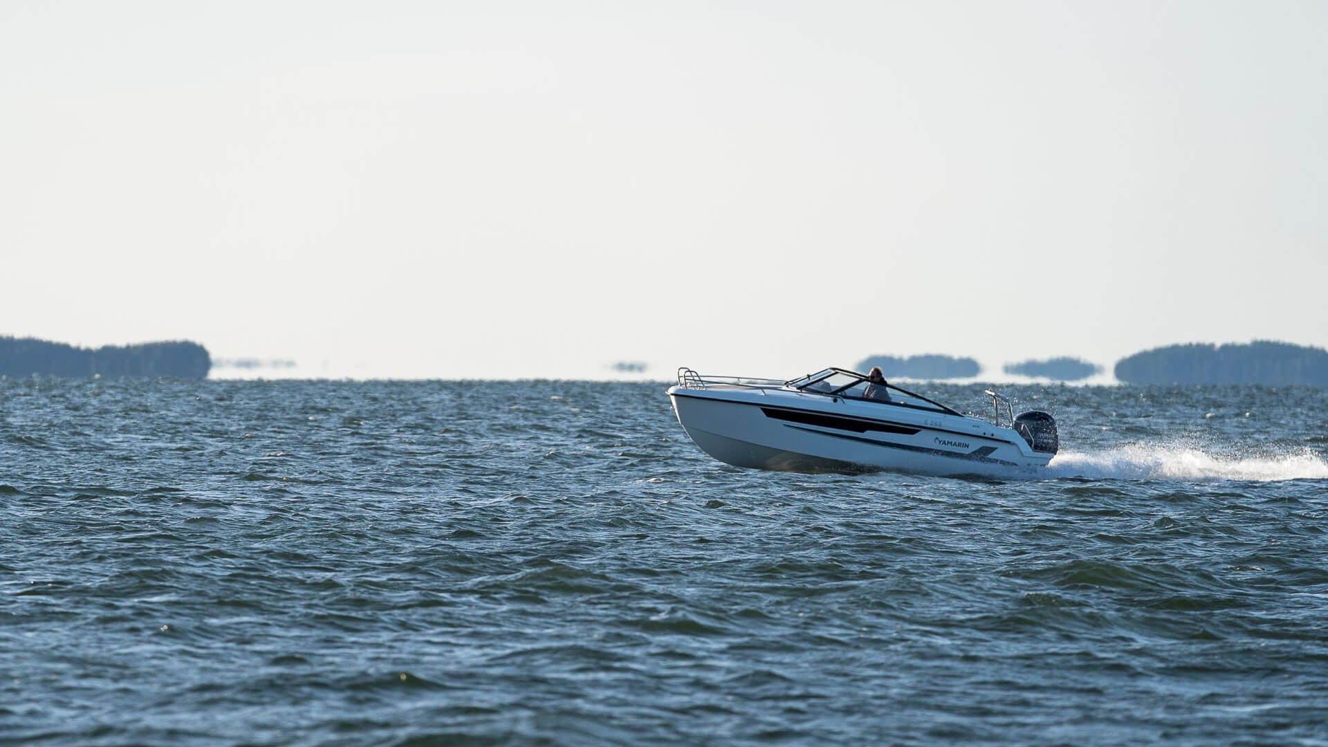Yamarin 60 Day Cruiser - Стеклопластиковый катер с носовой каютой Yamarin 60 Day Cruiser, Yamarin 60 DC, Yamarin 60DC, Стеклопластиковая лодка Yamarin, Стеклопластиковая лодка Yamarin 60 DC, Стеклопластиковая лодка Yamarin 60 Day Cruiser, Стеклопластиковый катер Yamarin, Стеклопластиковый катер Yamarin 60 DC, Стеклопластиковый катер Yamarin 60 Day Cruiser, Ямарин 60 ДС