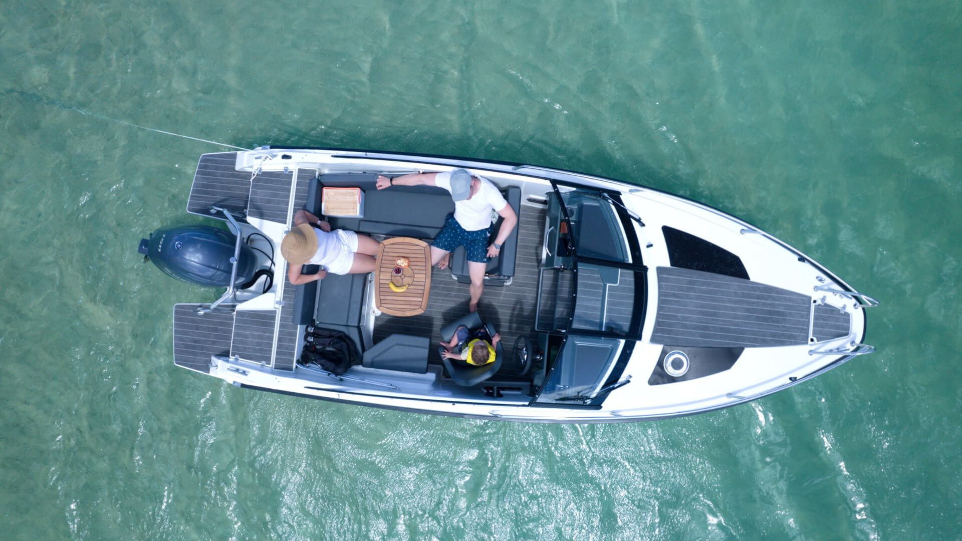 Yamarin 63 Day Cruiser - Стеклопластиковый катер с носовой каютой Yamarin 63 Day Cruiser, Yamarin 63 DC, Yamarin 63DC, Стеклопластиковая лодка Yamarin, Стеклопластиковая лодка Yamarin 63 DC, Стеклопластиковая лодка Yamarin 63 Day Cruiser, Стеклопластиковый катер Yamarin, Стеклопластиковый катер Yamarin 63 DC, Стеклопластиковый катер Yamarin 63 Day Cruiser, Ямарин 63 ДС