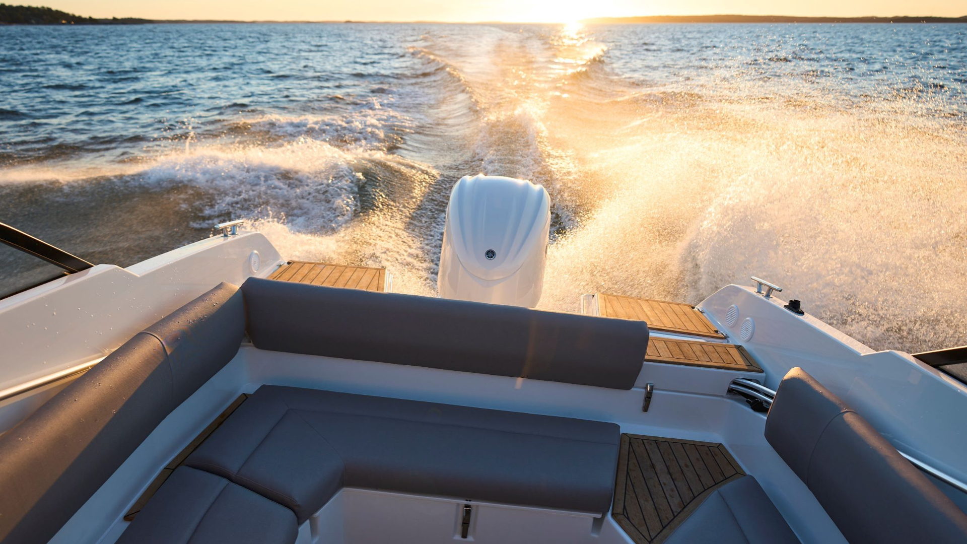 Yamarin 67 Day Cruiser - Стеклопластиковый катер с носовой каютой Yamarin 67 Day Cruiser, Yamarin 67 DC, Yamarin 67DC, Стеклопластиковая лодка Yamarin, Стеклопластиковая лодка Yamarin 67 DC, Стеклопластиковая лодка Yamarin 67 Day Cruiser, Стеклопластиковый катер Yamarin, Стеклопластиковый катер Yamarin 67 DC, Стеклопластиковый катер Yamarin 67 Day Cruiser, Ямарин 67 ДС