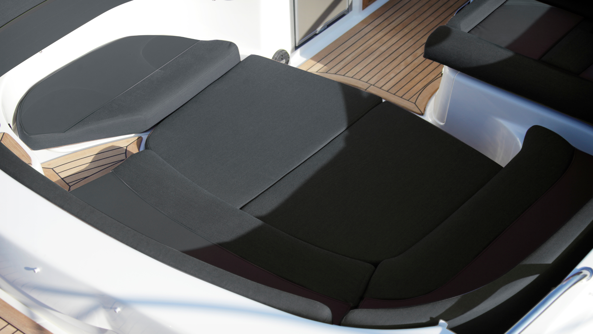 Yamarin 79 Day Cruiser - Стеклопластиковый катер с носовой каютой Yamarin 79 Day Cruiser, Yamarin 79 DC, Yamarin 79DC, Стеклопластиковая лодка Yamarin, Стеклопластиковая лодка Yamarin 79 DC, Стеклопластиковая лодка Yamarin 79 Day Cruiser, Стеклопластиковый катер Yamarin, Стеклопластиковый катер Yamarin 79 DC, Стеклопластиковый катер Yamarin 79 Day Cruiser, Ямарин 79 ДС