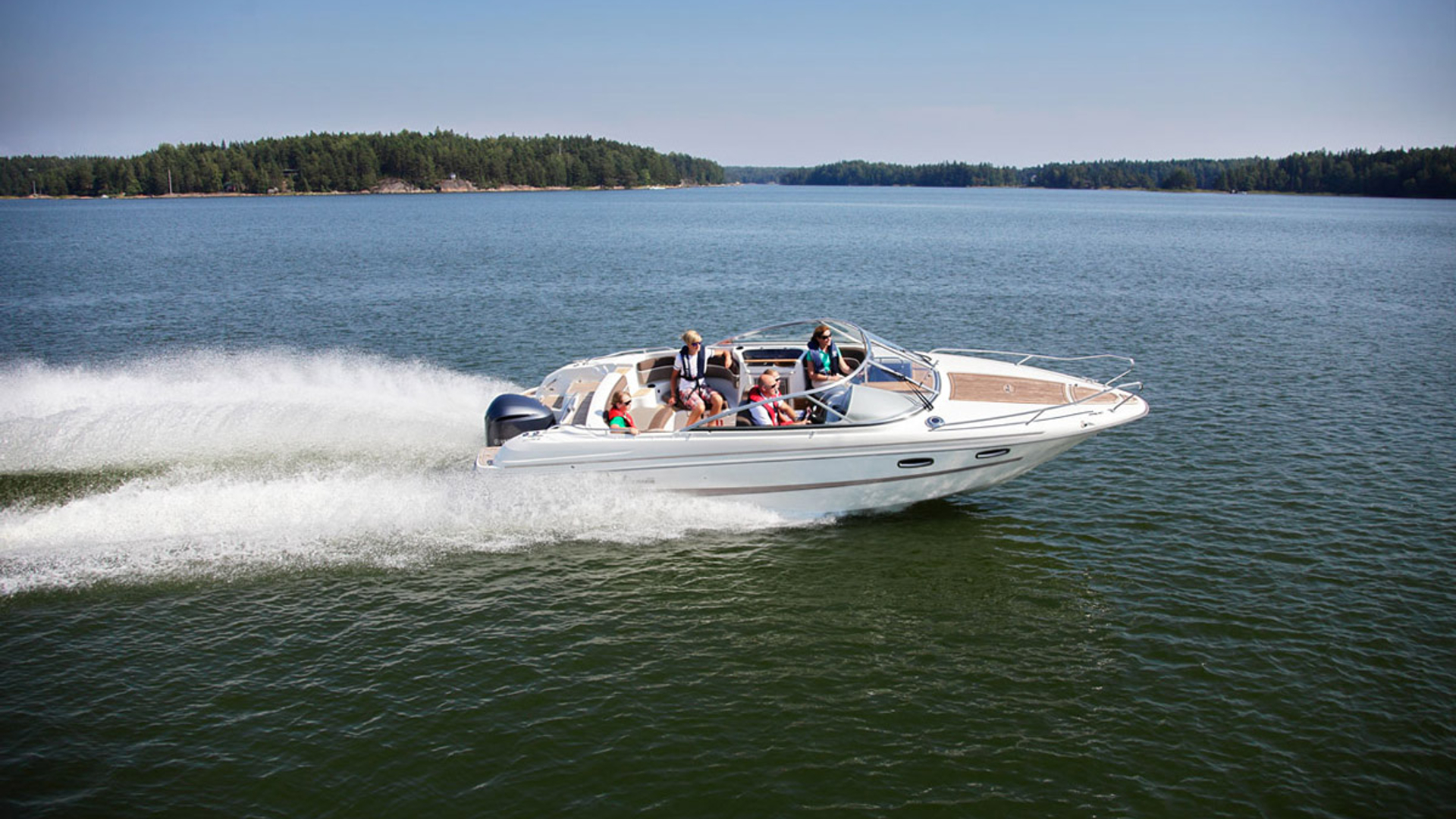 Yamarin 79 Day Cruiser - Стеклопластиковый катер с носовой каютой Yamarin 79 Day Cruiser, Yamarin 79 DC, Yamarin 79DC, Стеклопластиковая лодка Yamarin, Стеклопластиковая лодка Yamarin 79 DC, Стеклопластиковая лодка Yamarin 79 Day Cruiser, Стеклопластиковый катер Yamarin, Стеклопластиковый катер Yamarin 79 DC, Стеклопластиковый катер Yamarin 79 Day Cruiser, Ямарин 79 ДС
